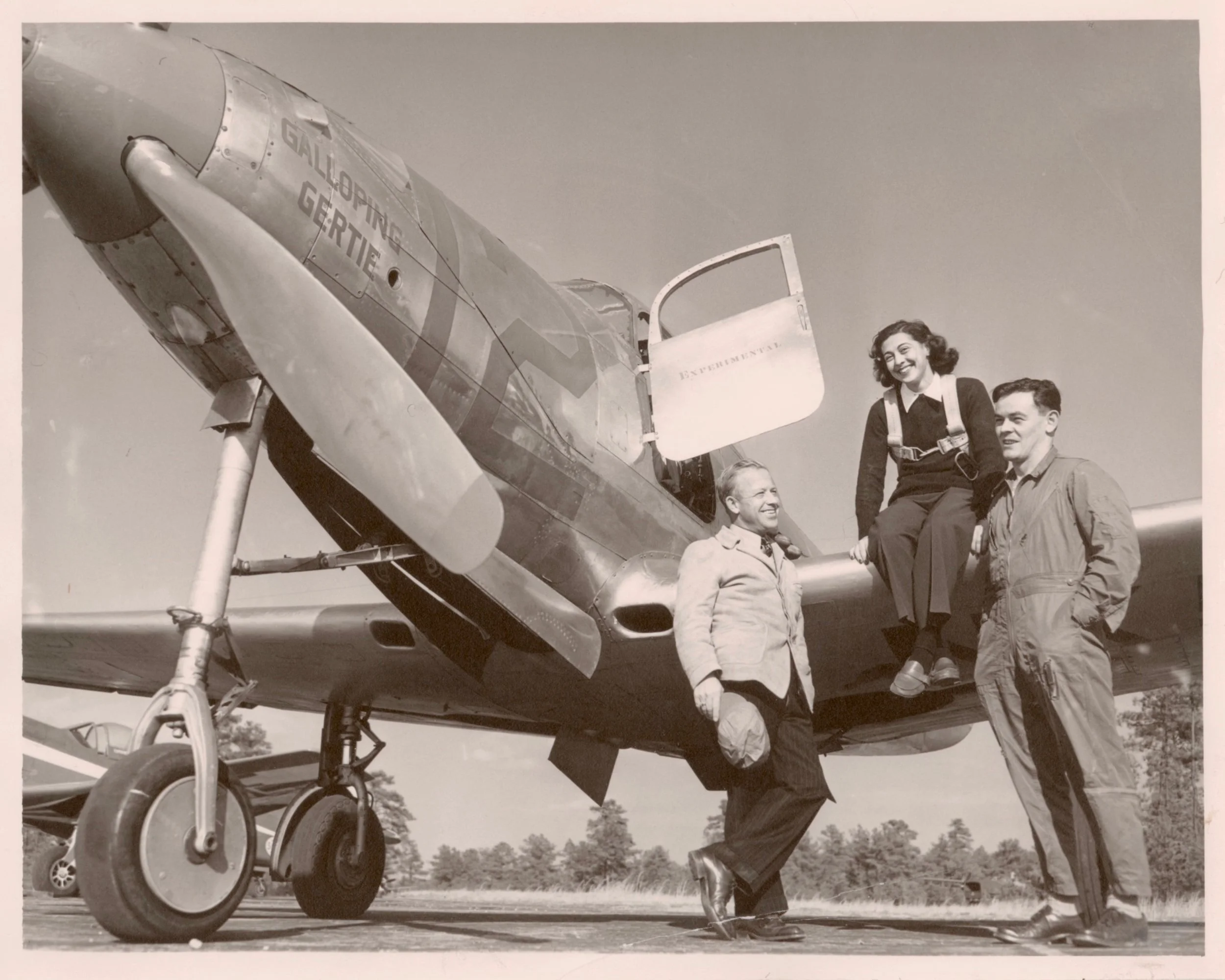 Galloping Gertie Lee Waters, Betty Haas, Woody Edmondson (holding hat).jpg