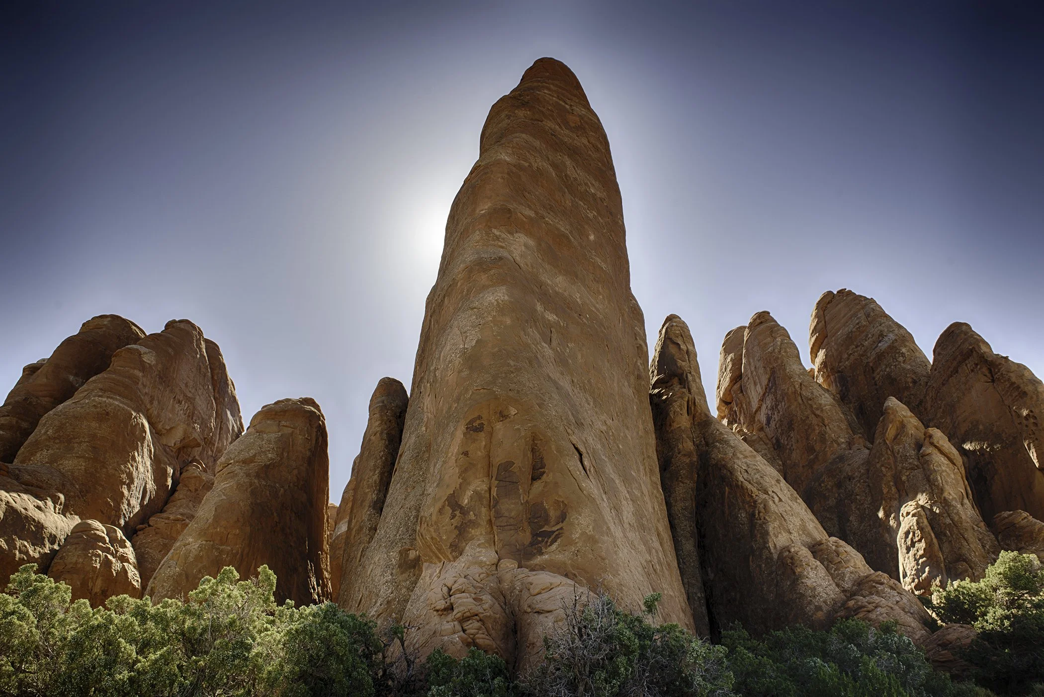Red Rock Monoliths WP HDR.jpg