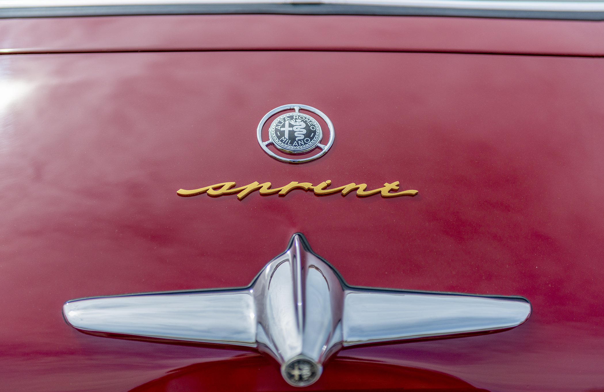 Alfa Giulietta Sprint Rear badge WP.jpg