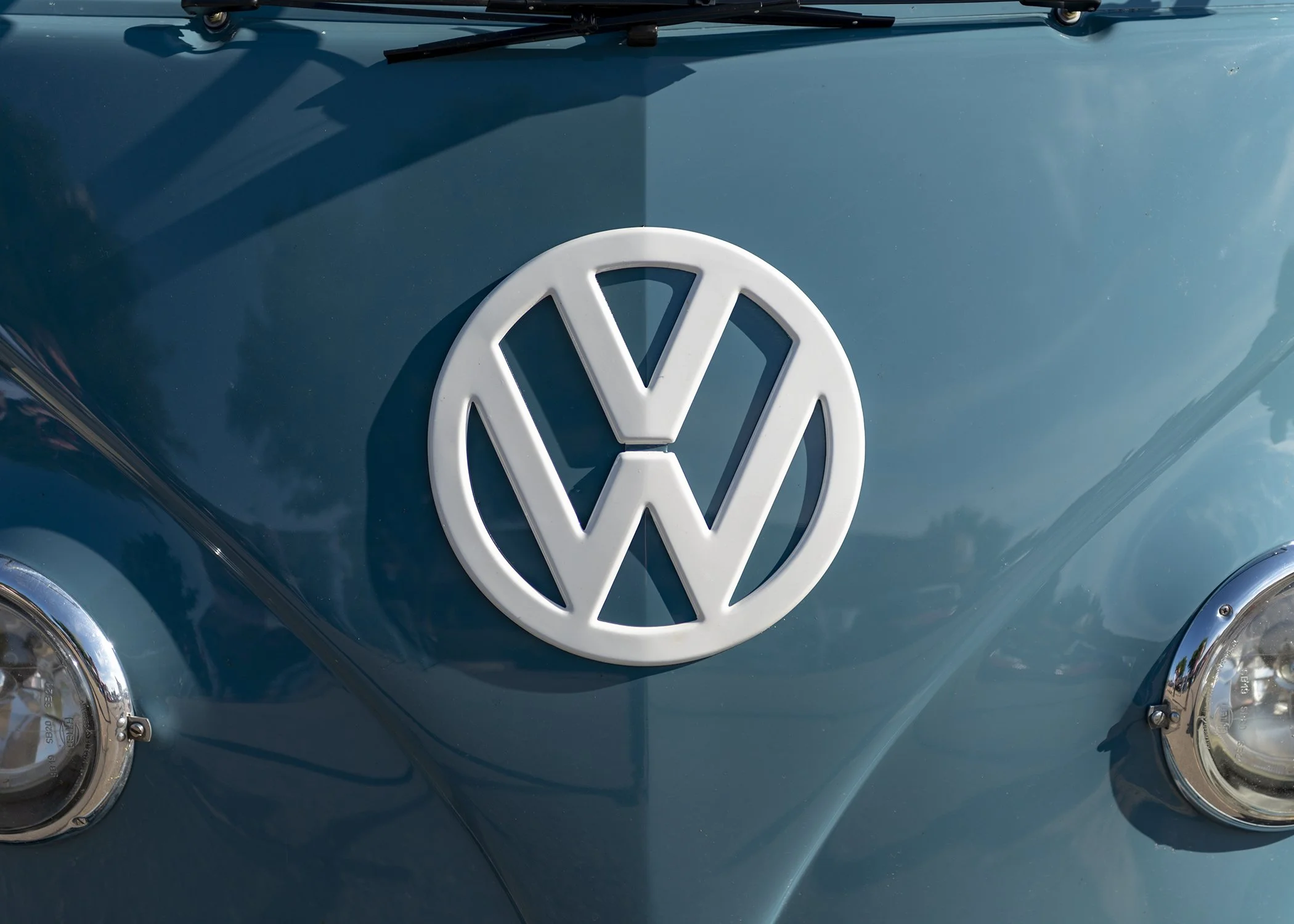 VW Bus Badge WP.jpg