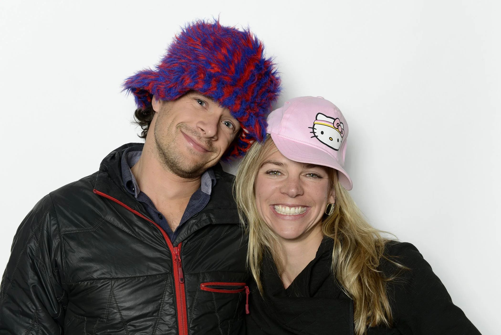 Fuzzy Hat Hello Kitty Couple 2402 WP.jpg