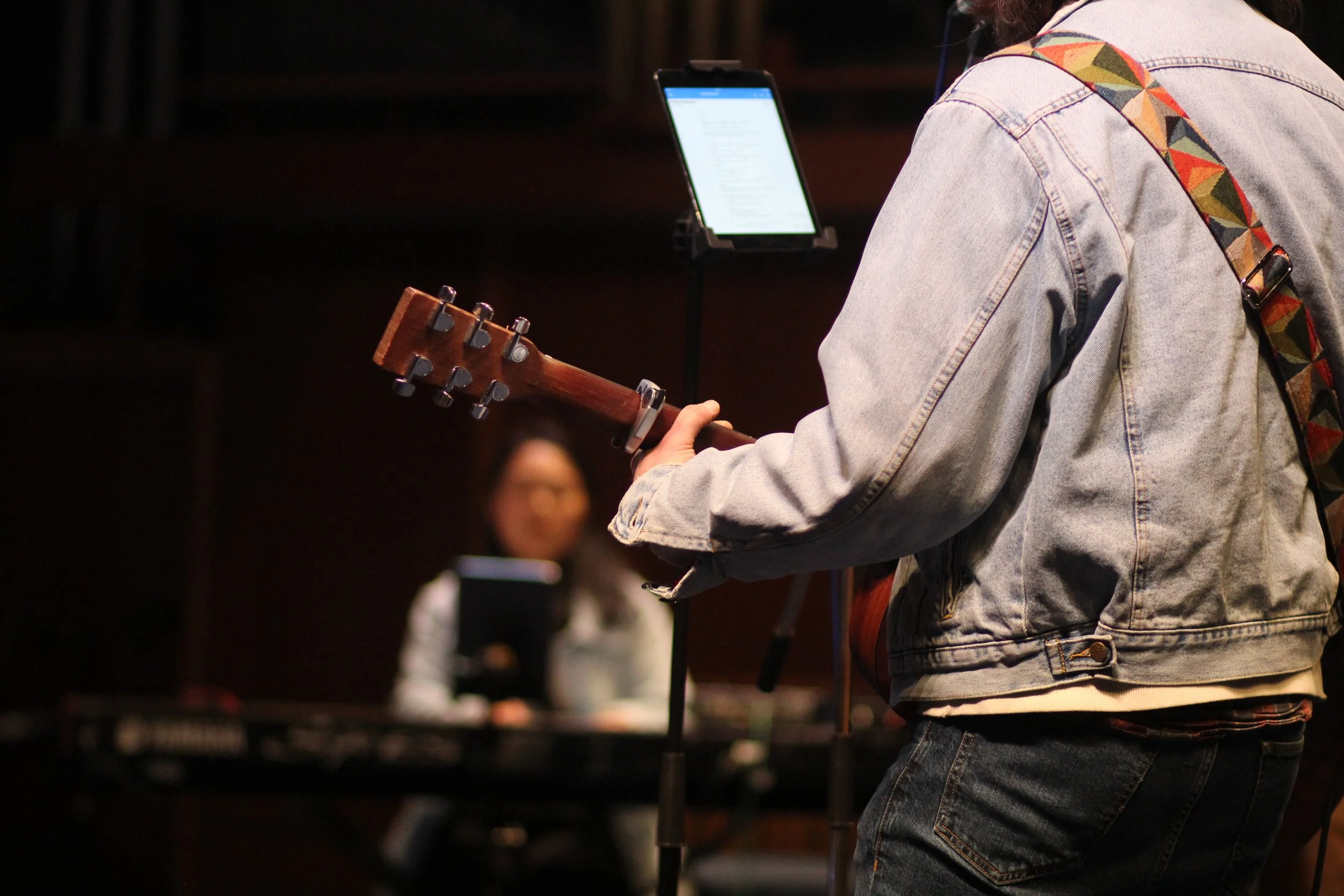 WorshipTeamNight_7368.JPG