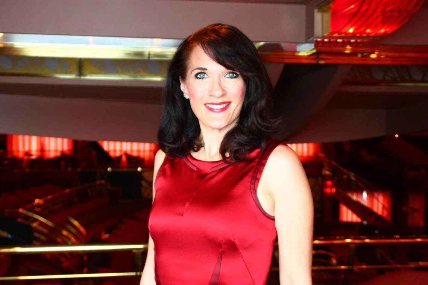Vicki Cruise.jpg