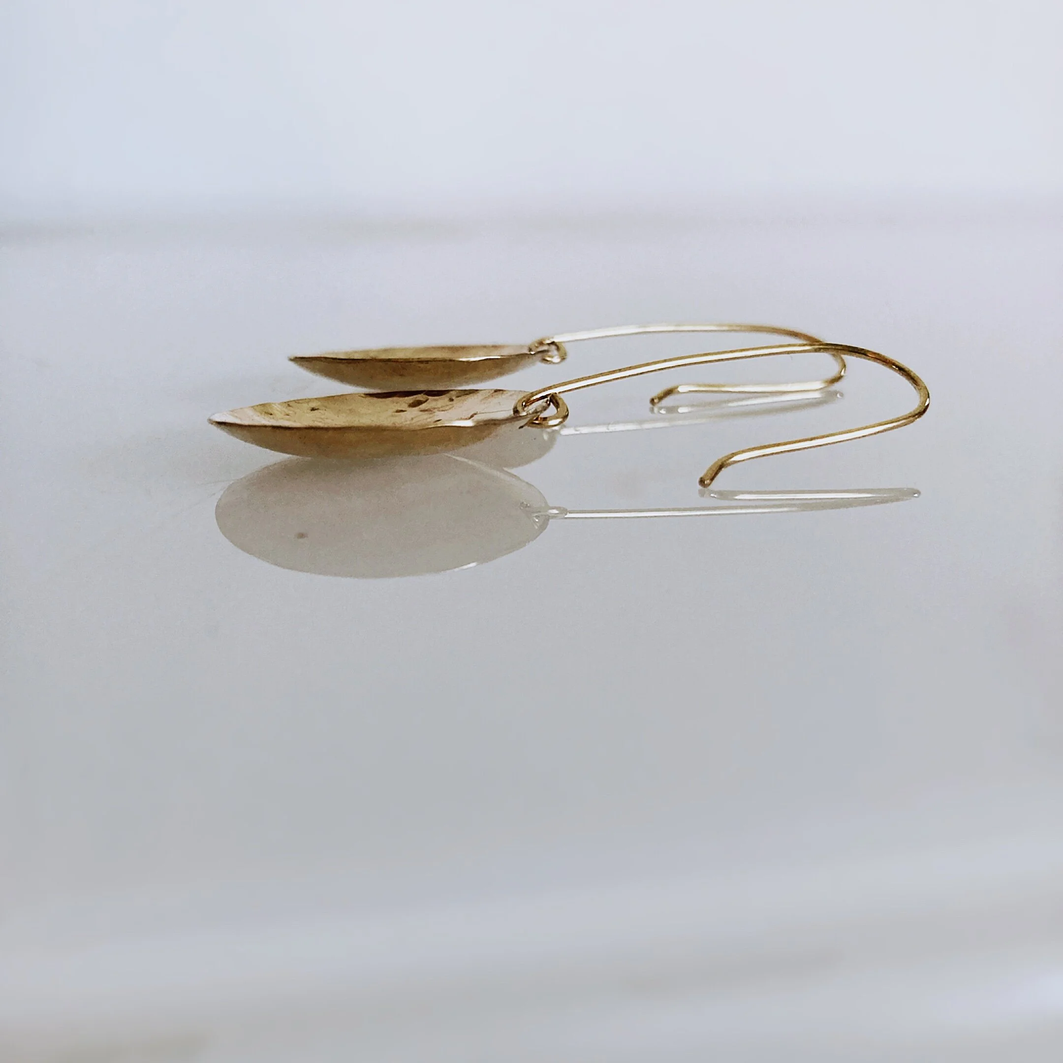 A0FD7FEE-3EBC-4490-B5A8-942A2B0BB7C3