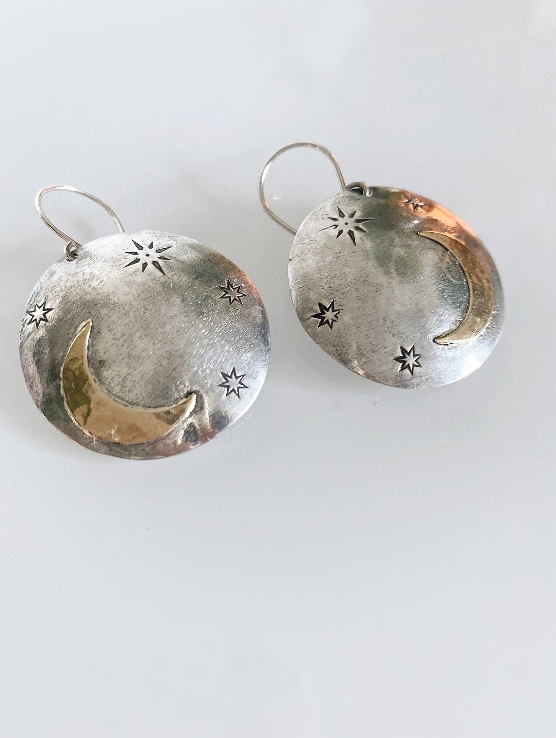 85BC8D84-3C0D-4A8B-A604-A44894E29262