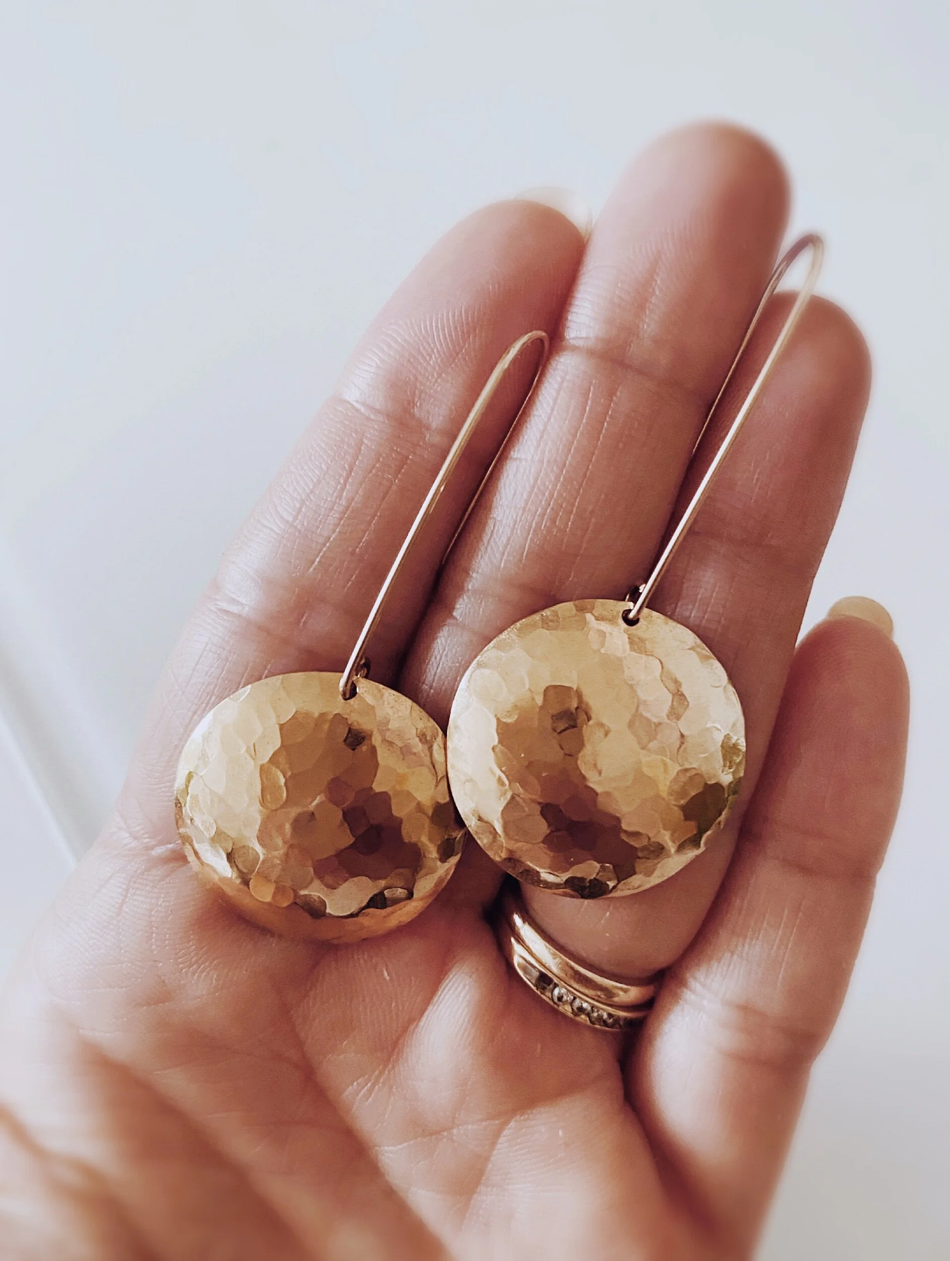 A734BA78-D562-4E84-A168-89BFD25F684D