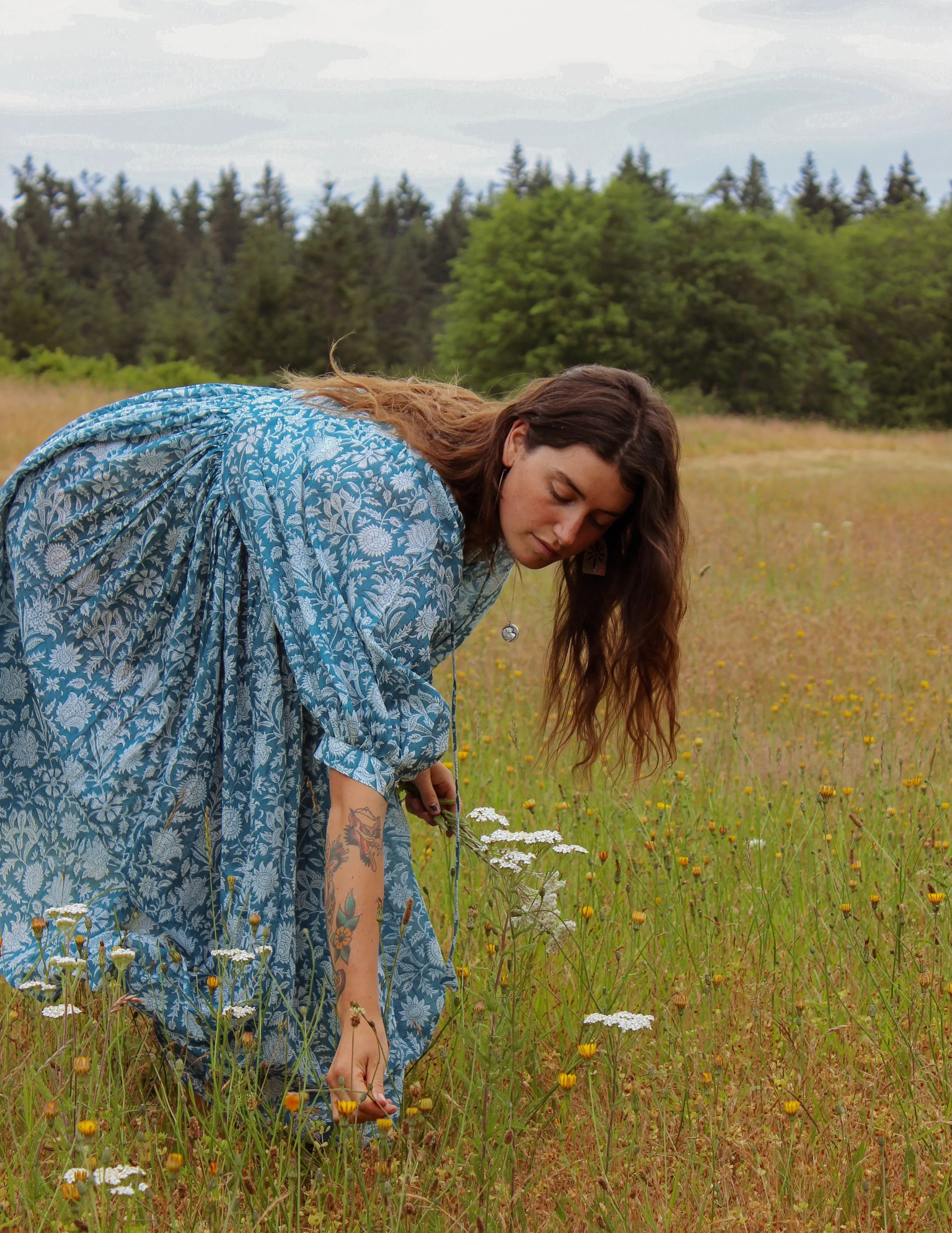 Seasons are a changing
.
.
.
.
.
@daughtersofindia #fallinspo #fallstyle #seekthesimplicity #boho #livethelittlethings