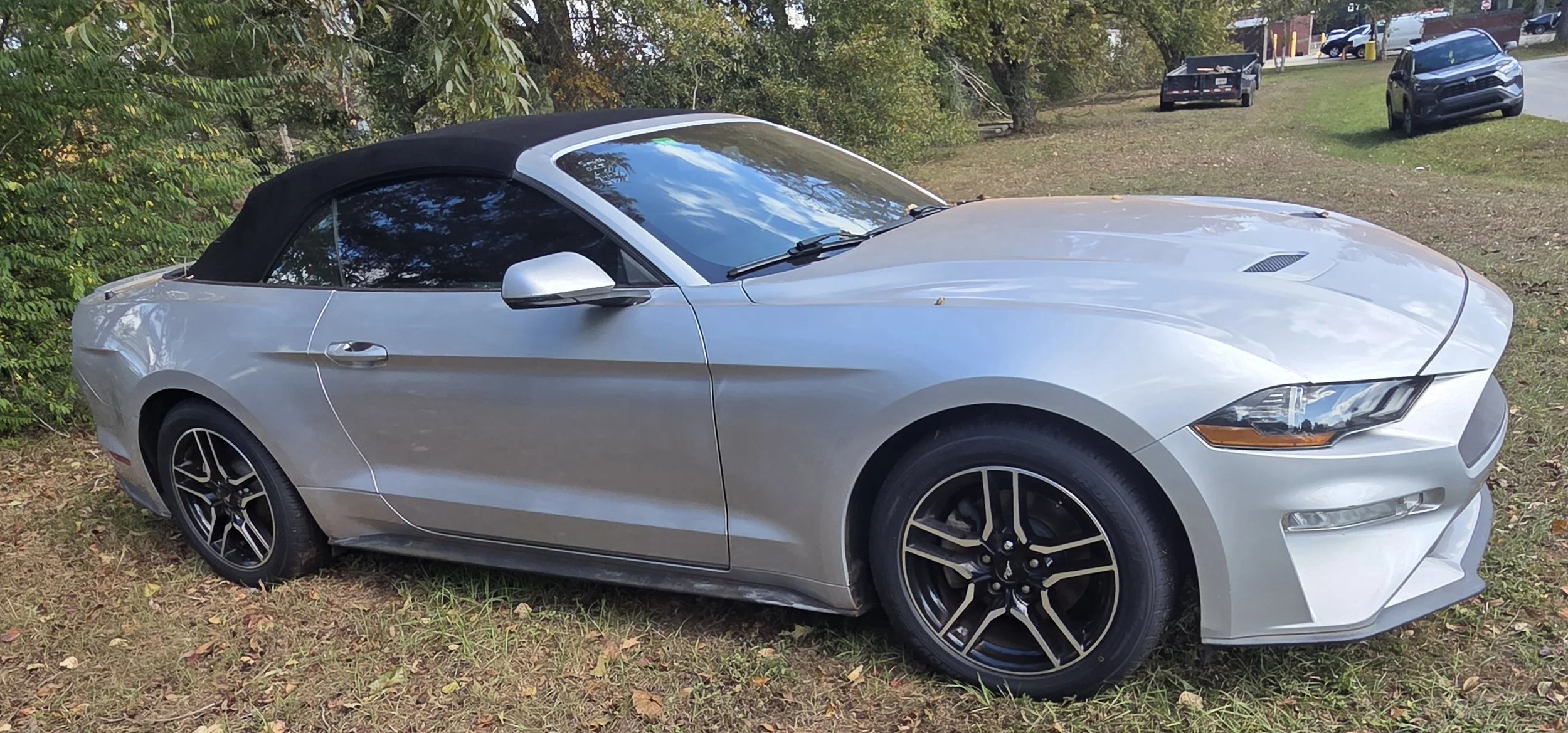 2019 Ford Mustang Convertible Passenger View 