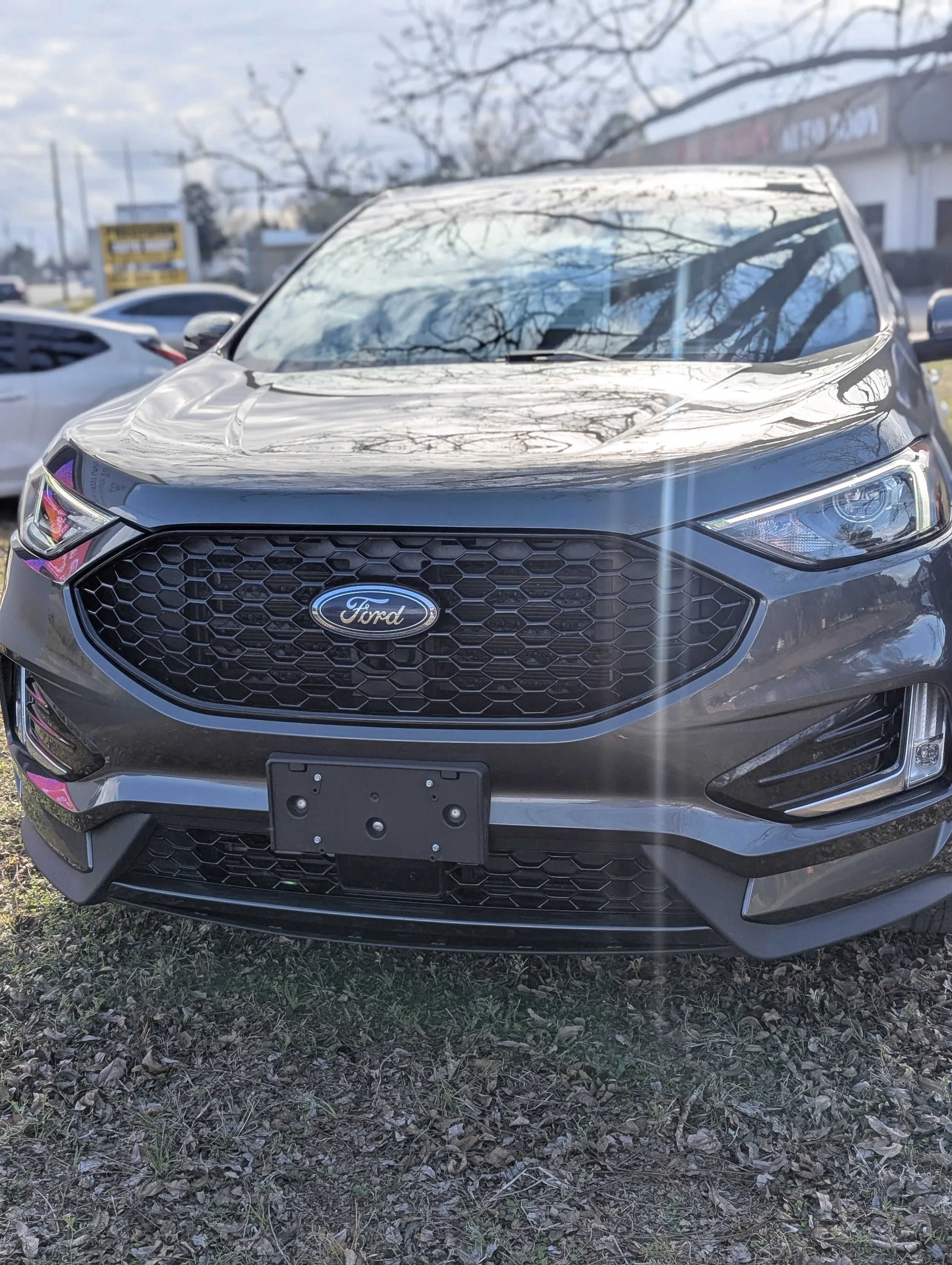 2020 Ford Edge Front View