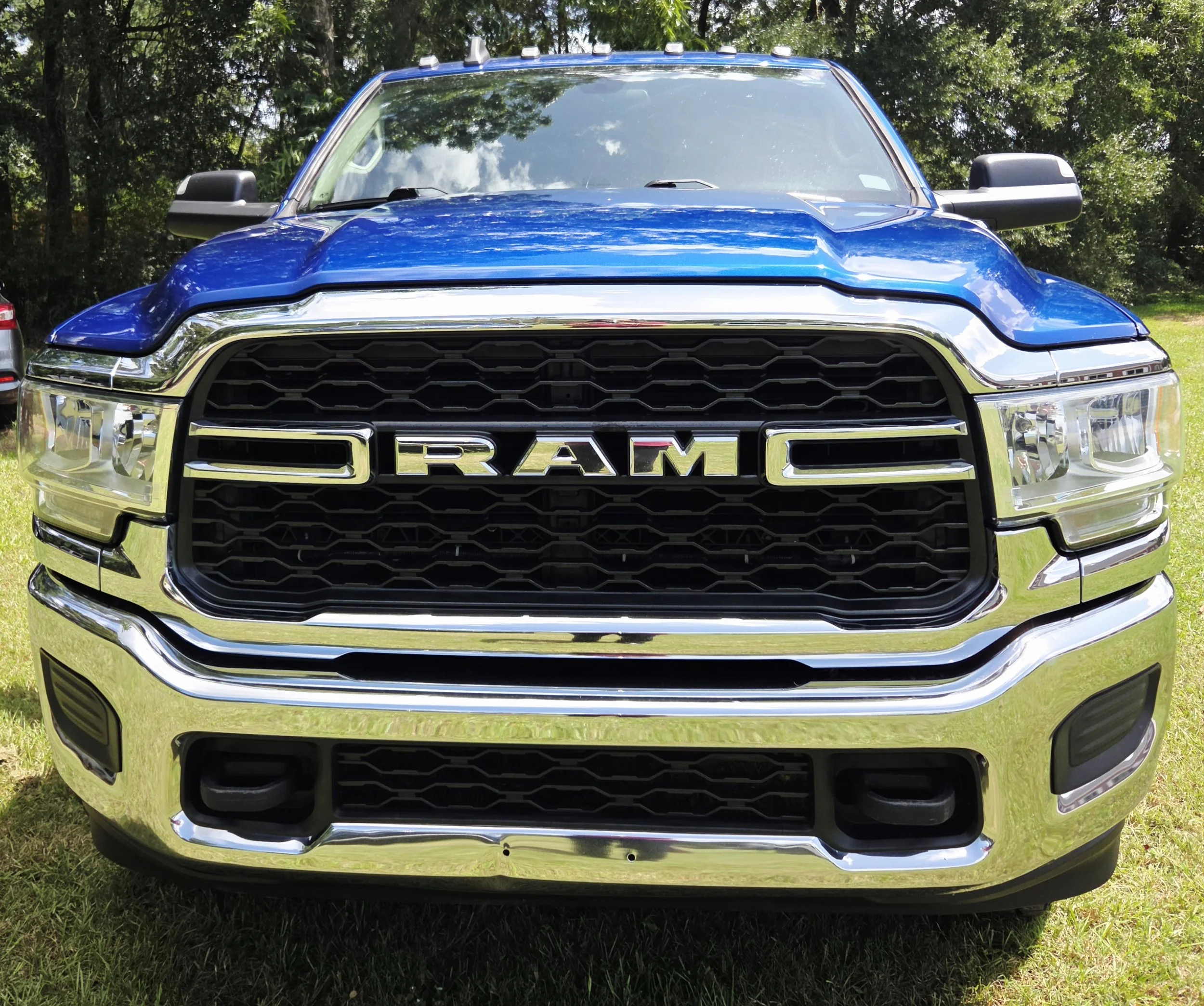 2019 Dodge Ram 2500 Front View