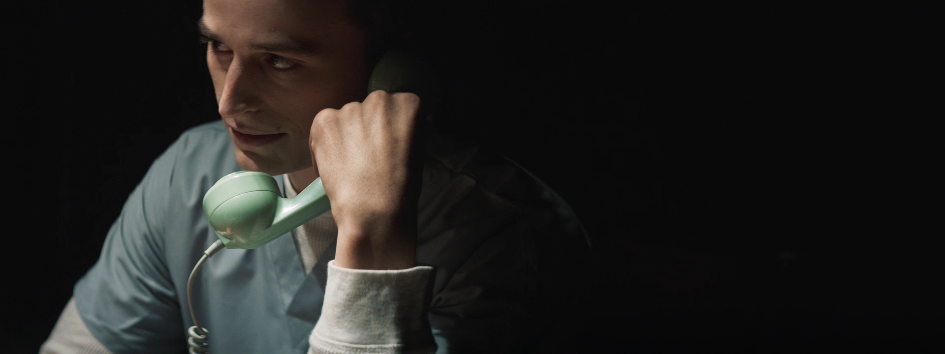 Reel.00_12_45_12.Still007.png