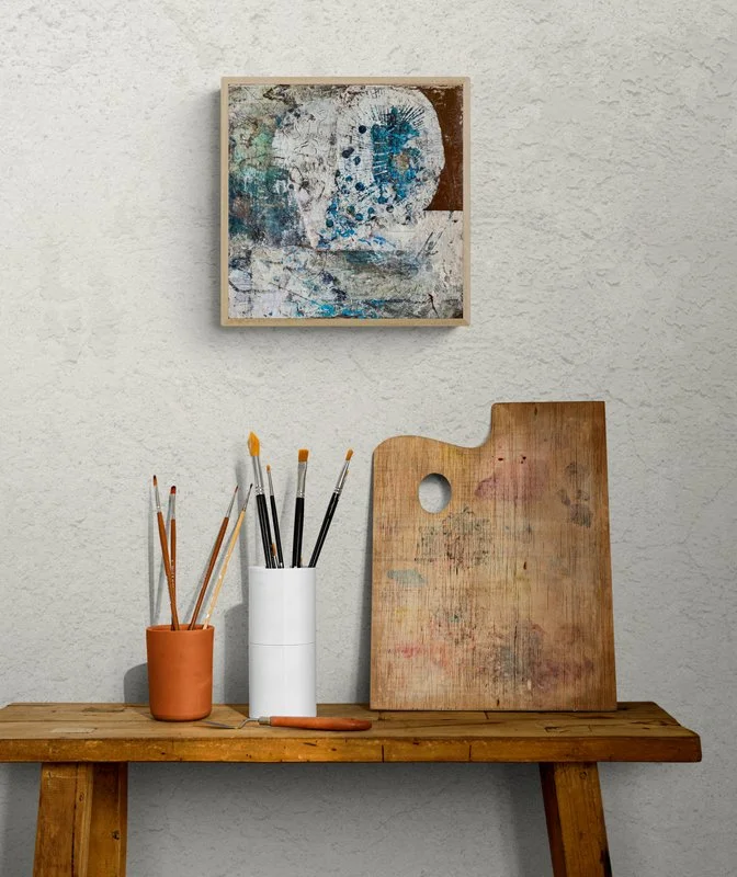 California_artist_Paula_Valenzuela_Golden_Time_in_setting.jpg