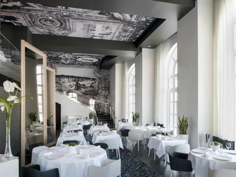Les-Cures-Marines-Trouville-2016-restaurant.jpg
