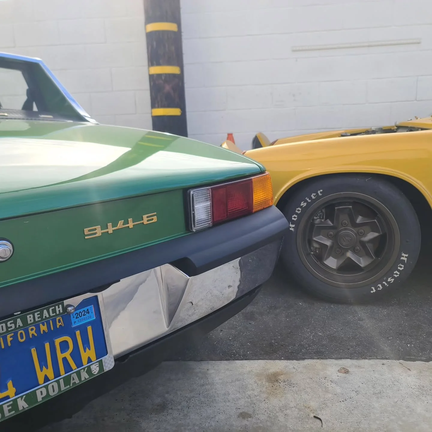 Two of my favorite colors 
#metallicgreen #metallicgold