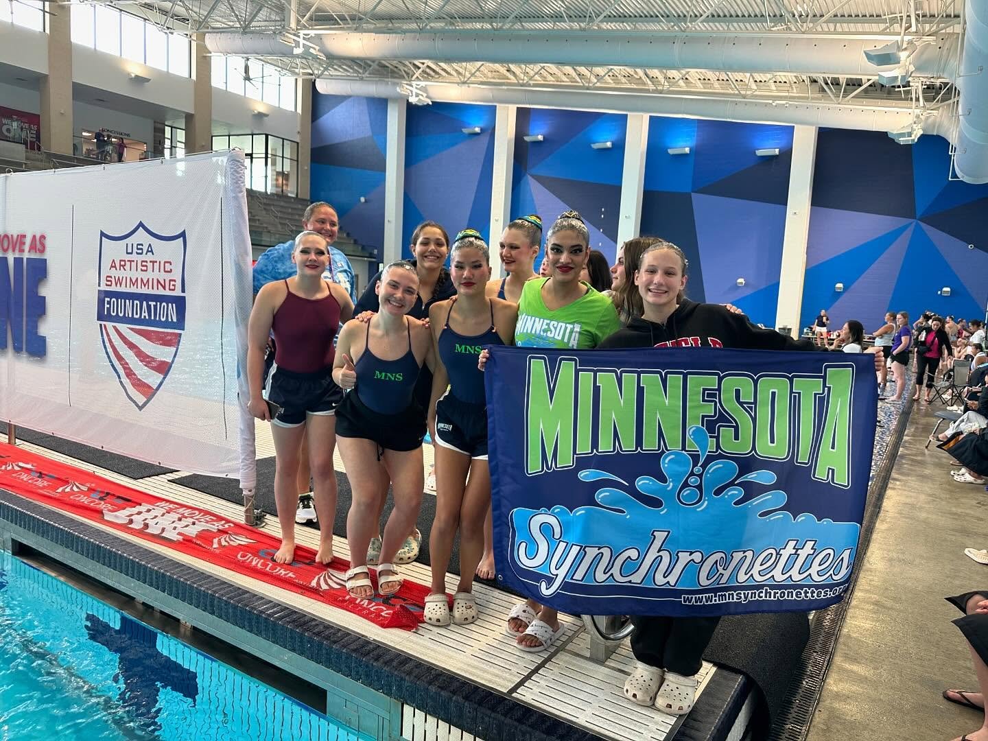 Check out our MNS team spirit at the parade of athletes and on deck before our JO’s swims! Shoutout to all the amazing and supportive parentsβΌοΈππ₯³
πππ©΅
@usaartisticswimming
@usaas_northzone
π€ π€ π€
#synchronizedswimming
#artisticswimming
#w