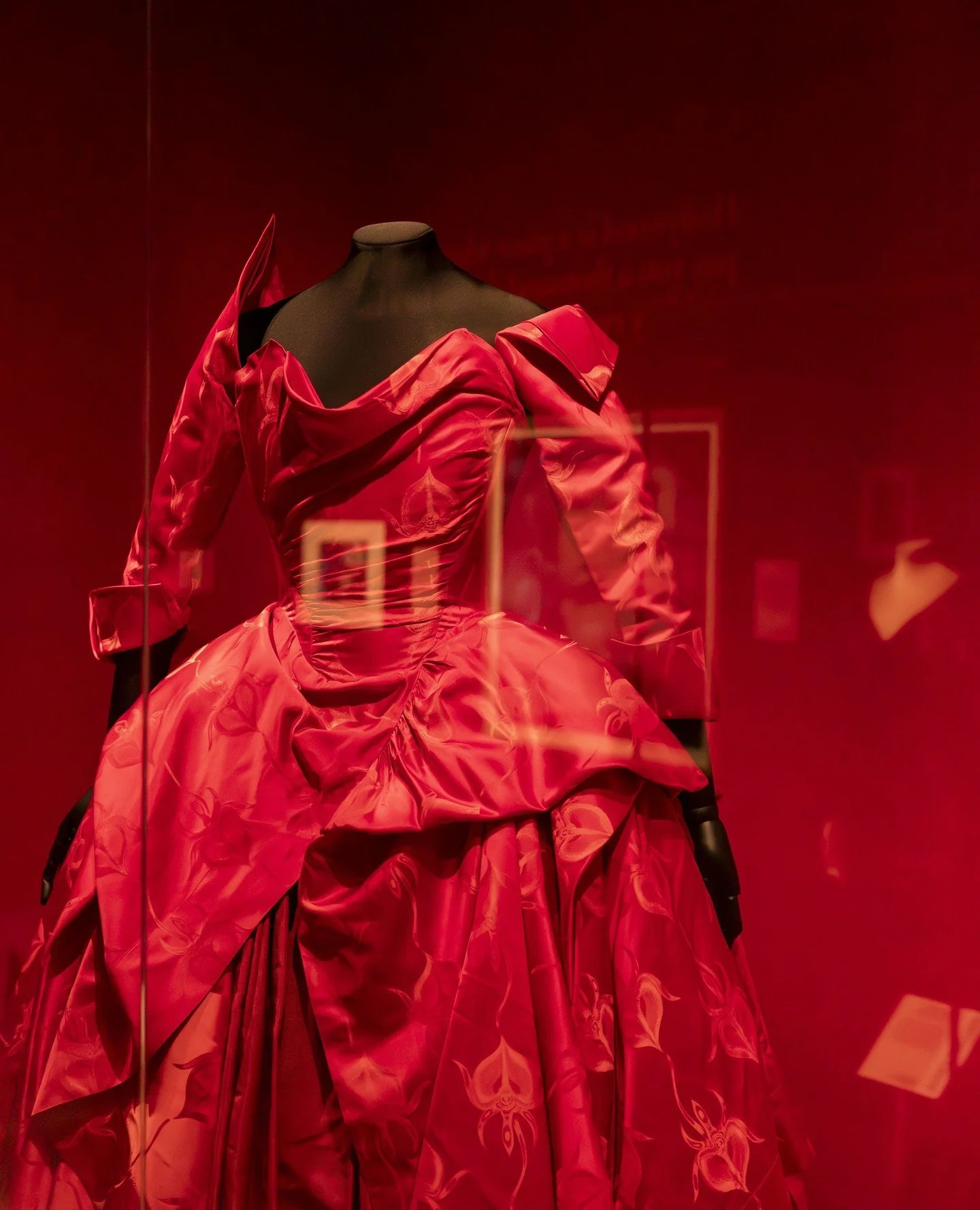 Taken at the Bell Gully Ball 2025 📸⁠
⁠
@bellgully⁠
@aucklandmuseum⁠
⁠
⁠
⁠
⁠
⁠
⁠
⁠
⁠
#eventphotographer #eventphotography #photographer #photography  #canon #event #portrait #events #photoshoot #photooftheday  #weddingphotography #fashion #portraitph