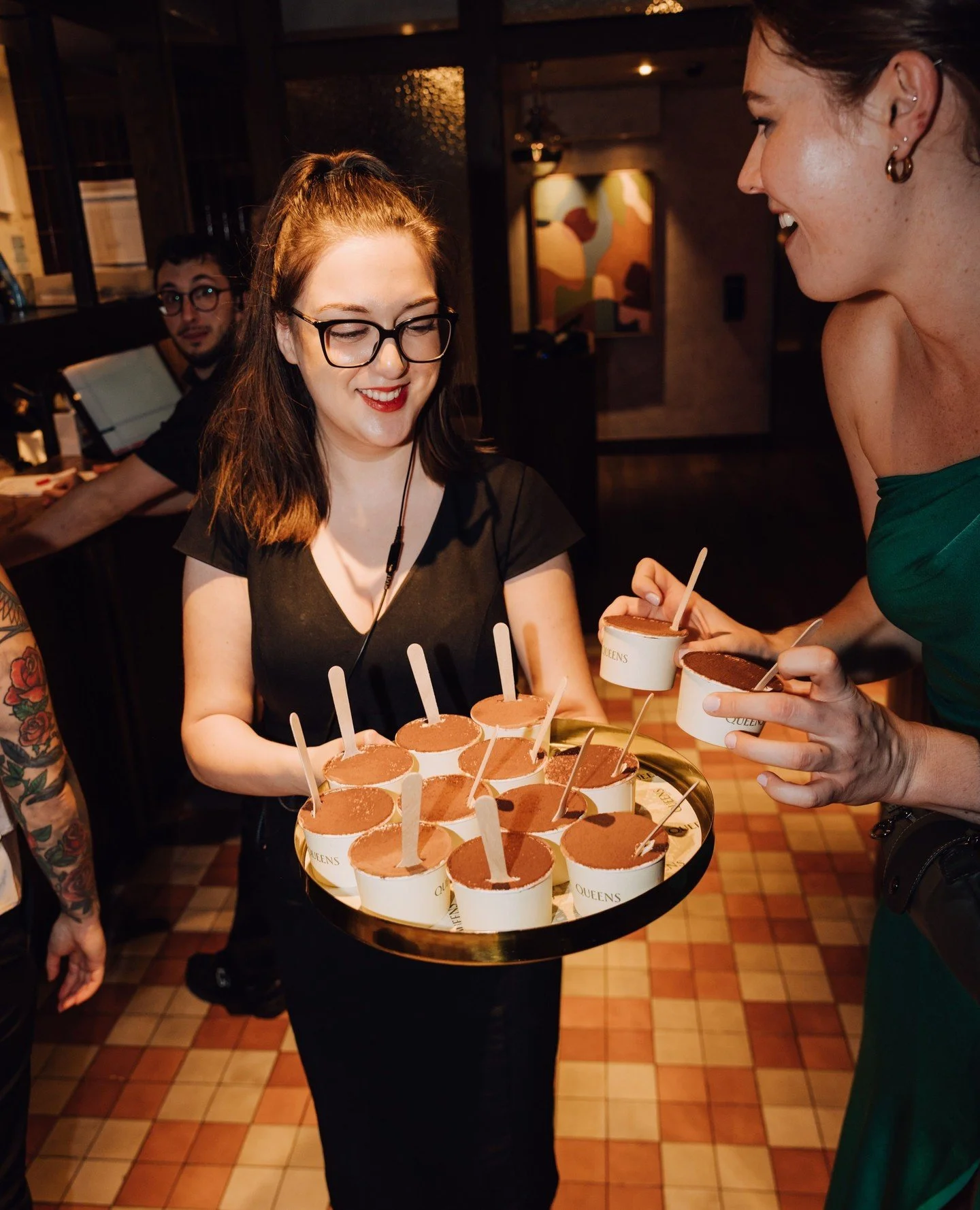 CDB celebrating 25 Years 🥂⁠
⁠
@queens.rooftop⁠
⁠
⁠
⁠
⁠
⁠
⁠
⁠
#eventphotographer #eventphotography #photographer #photography #canon #event #portrait #events #photoshoot #photooftheday #fashion #portraitphotographer #portraitphotography #eventphoto #