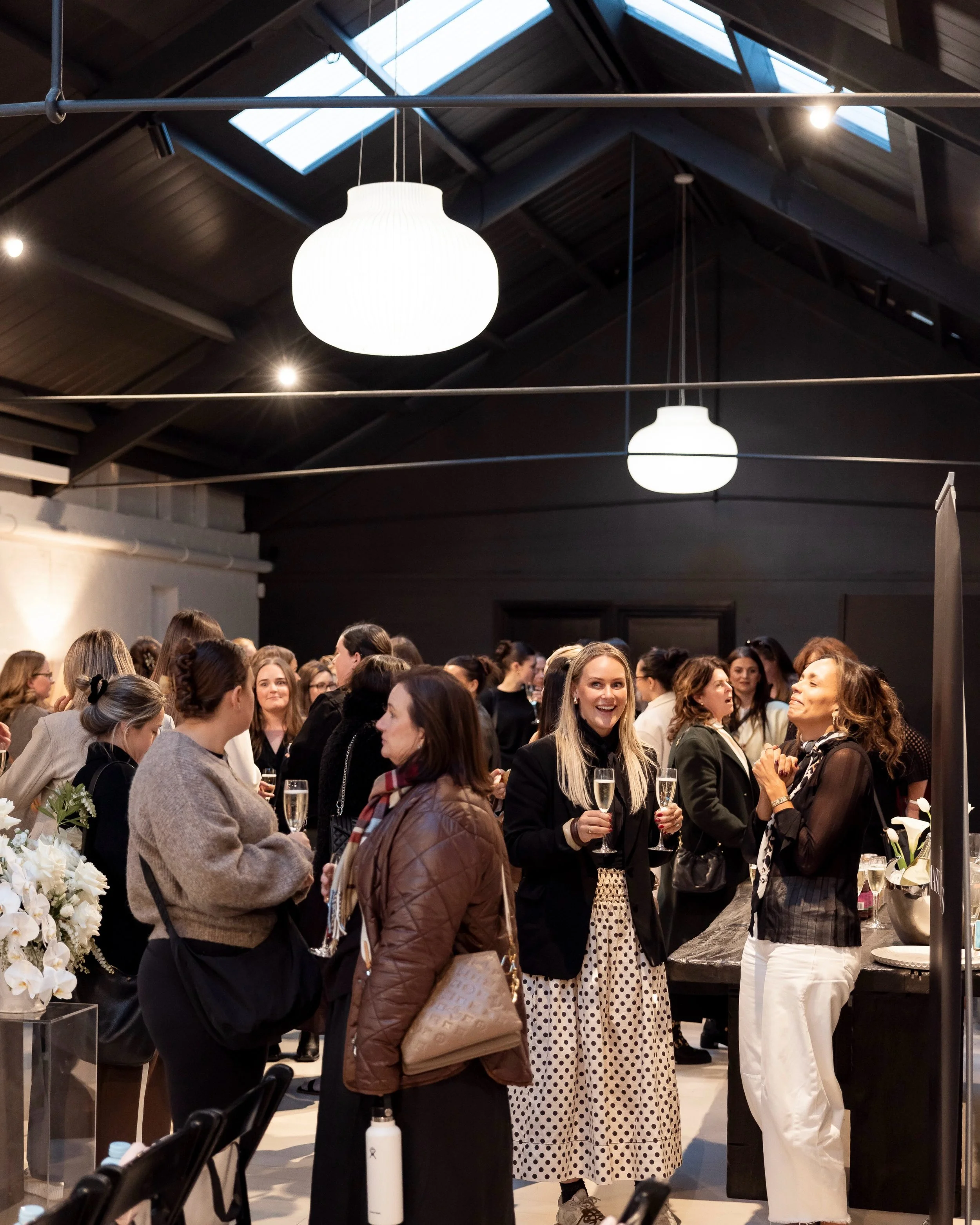 Taken at The Mastersclass, Auckland 🖤

@makeupbyannalee 
@katesolleymakeup 
@kasiaastanicich 
@gabriellehoughtonn 

#eventphotographer #eventphotography #luxuryevents #eventphoto #newzealand