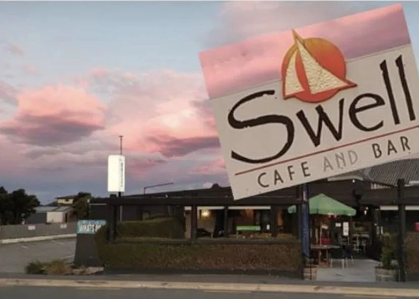 Swell Café and Bar