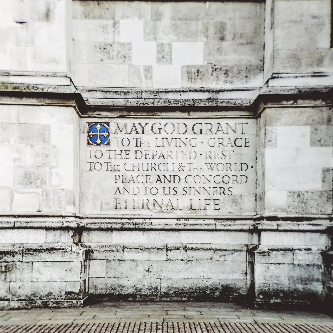 London-on-foot-Lorraine-Yeung-17.jpg