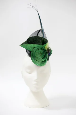 Emerald green, front