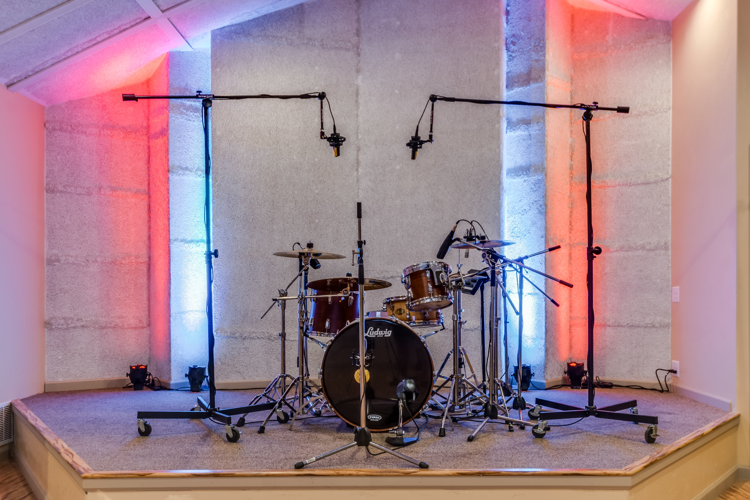 Lucero Studio-30.jpg