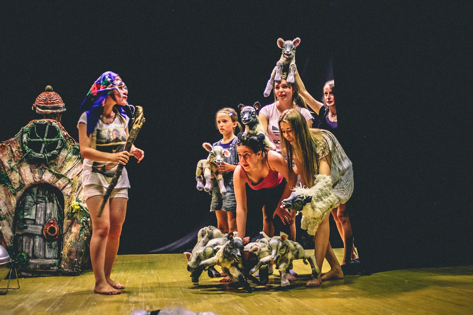 Sommer 2018: Puppentheater mit dem englischen Regisseur Purvin in Nischnje Selischtsche