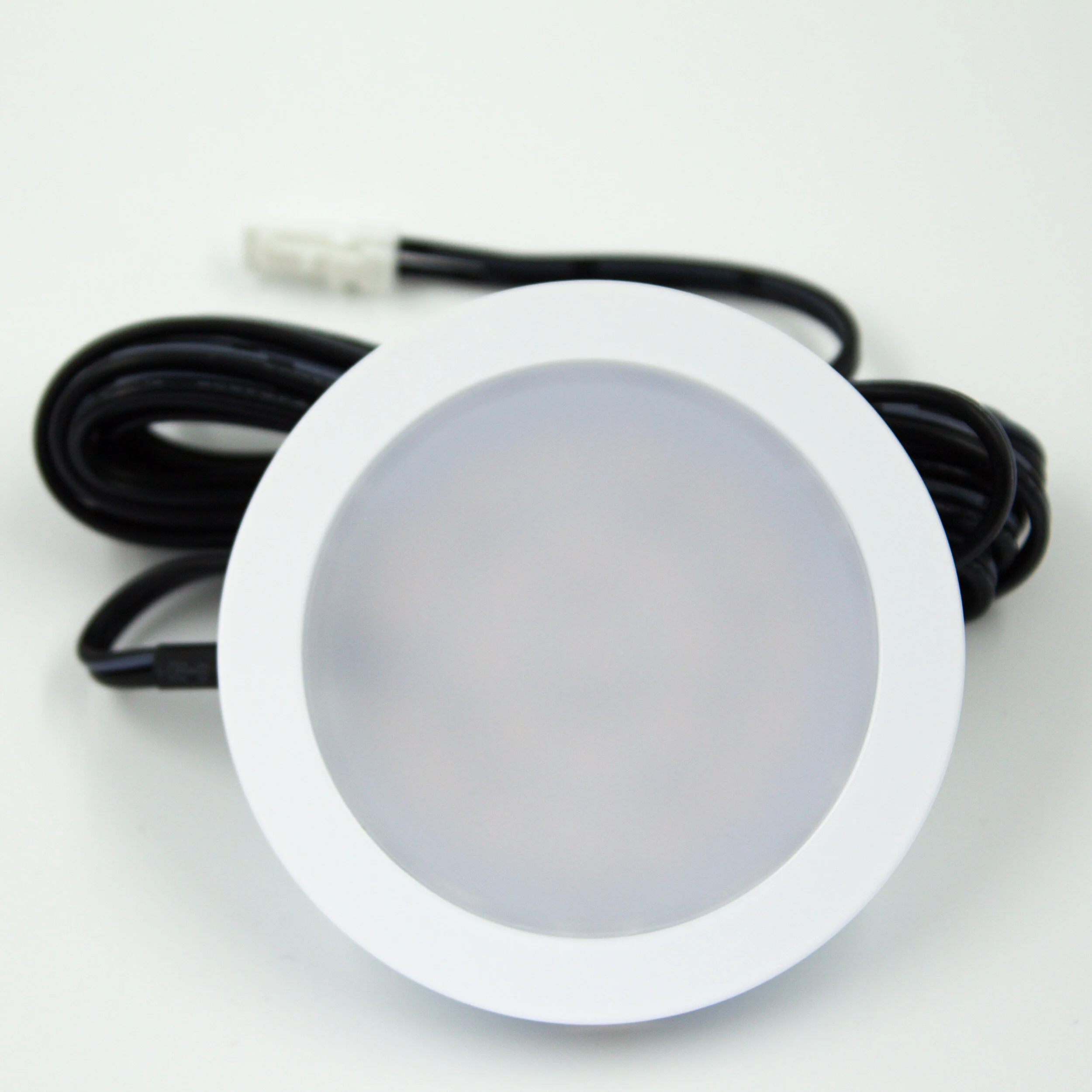 White puck downlight_edited_SQQ.jpg