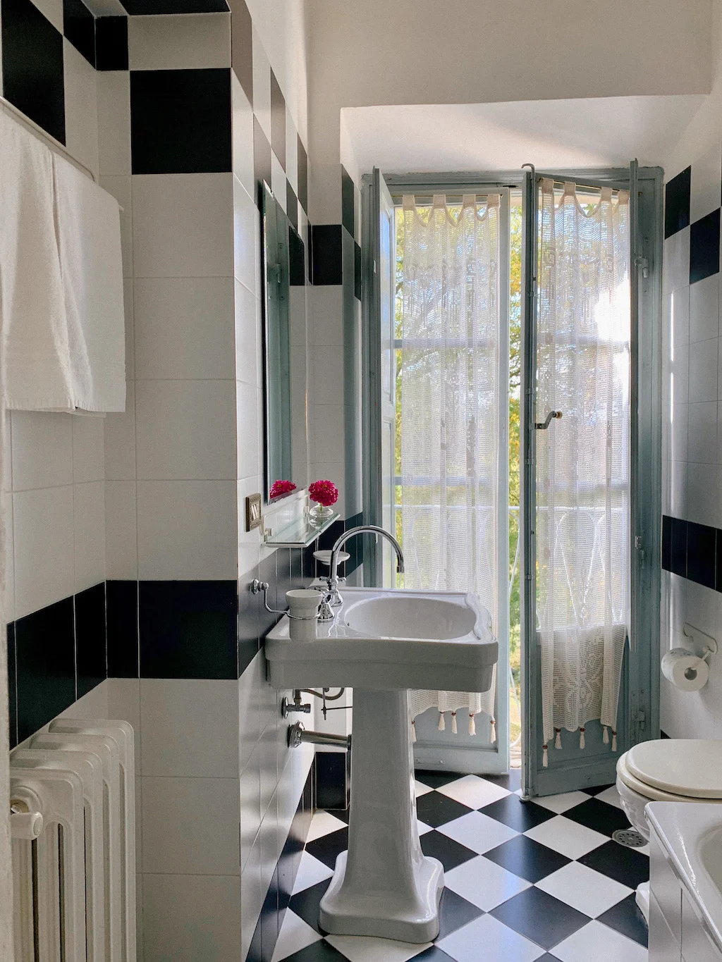 Rooms_and_bathrooms-18.jpg