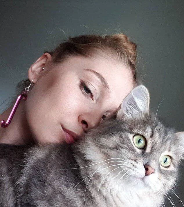 Ässät_pink_Meeri.jpg