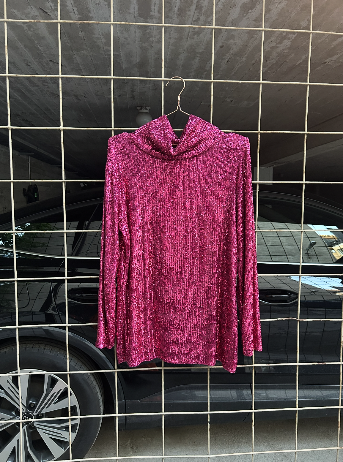 Hannele Glitterpoolo 3.png