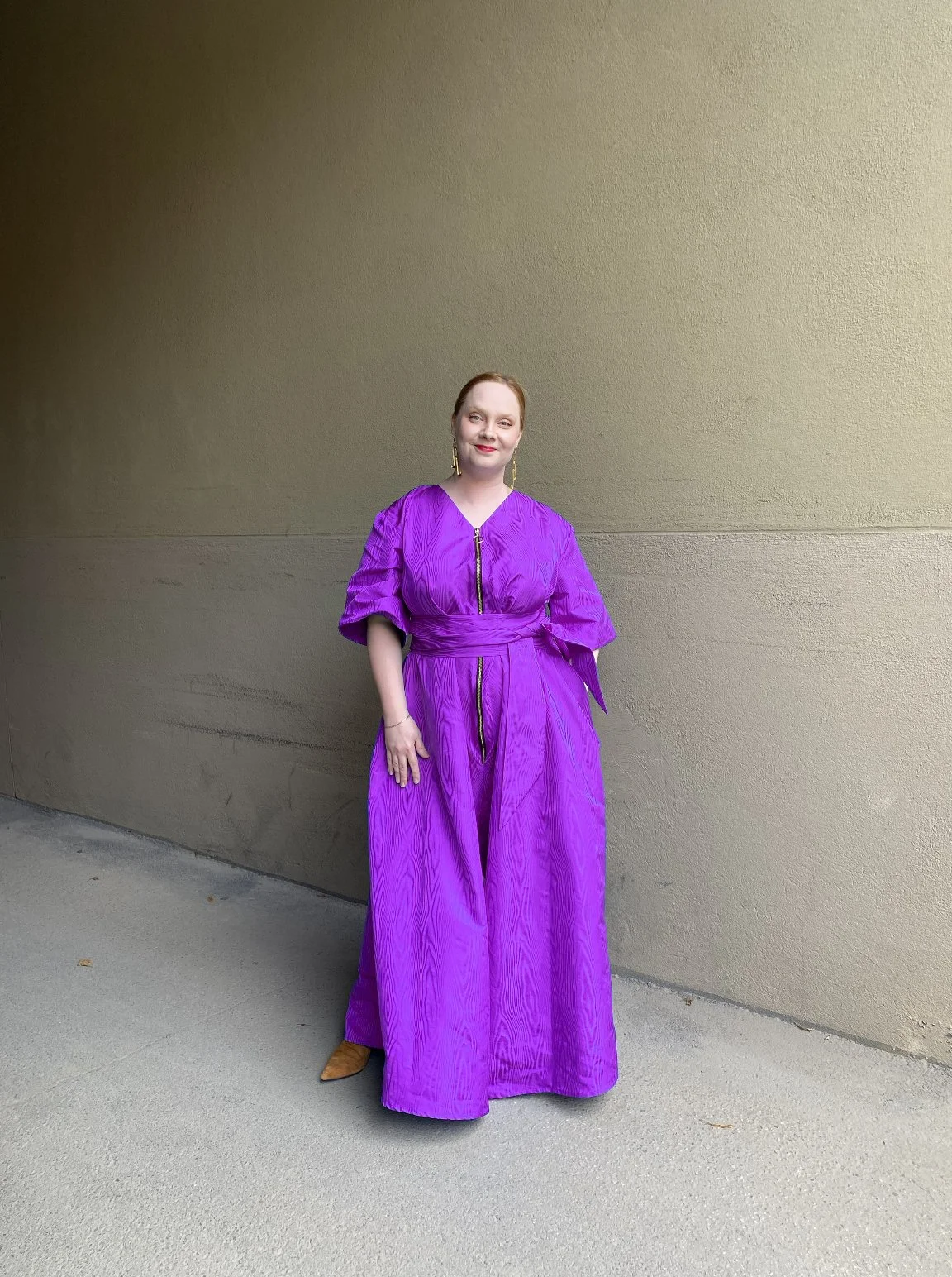 Sarianna Niskala violetti juhlahaalari etu 7.jpg