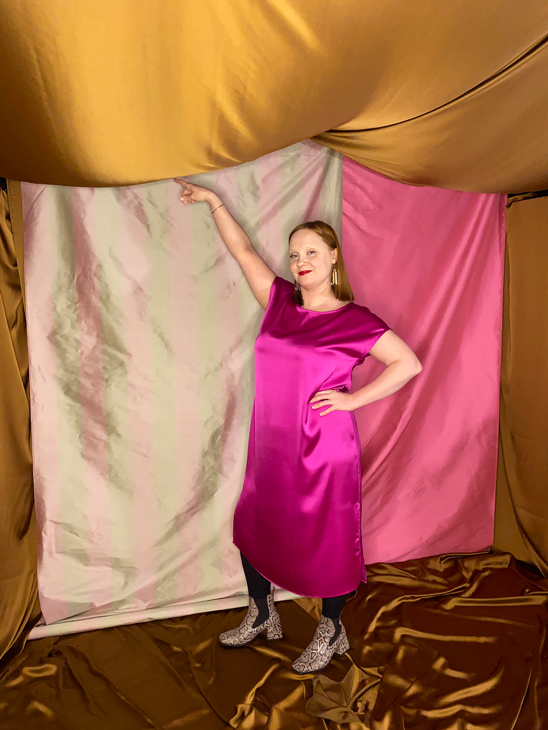 Occasion dress pink etu 2.png