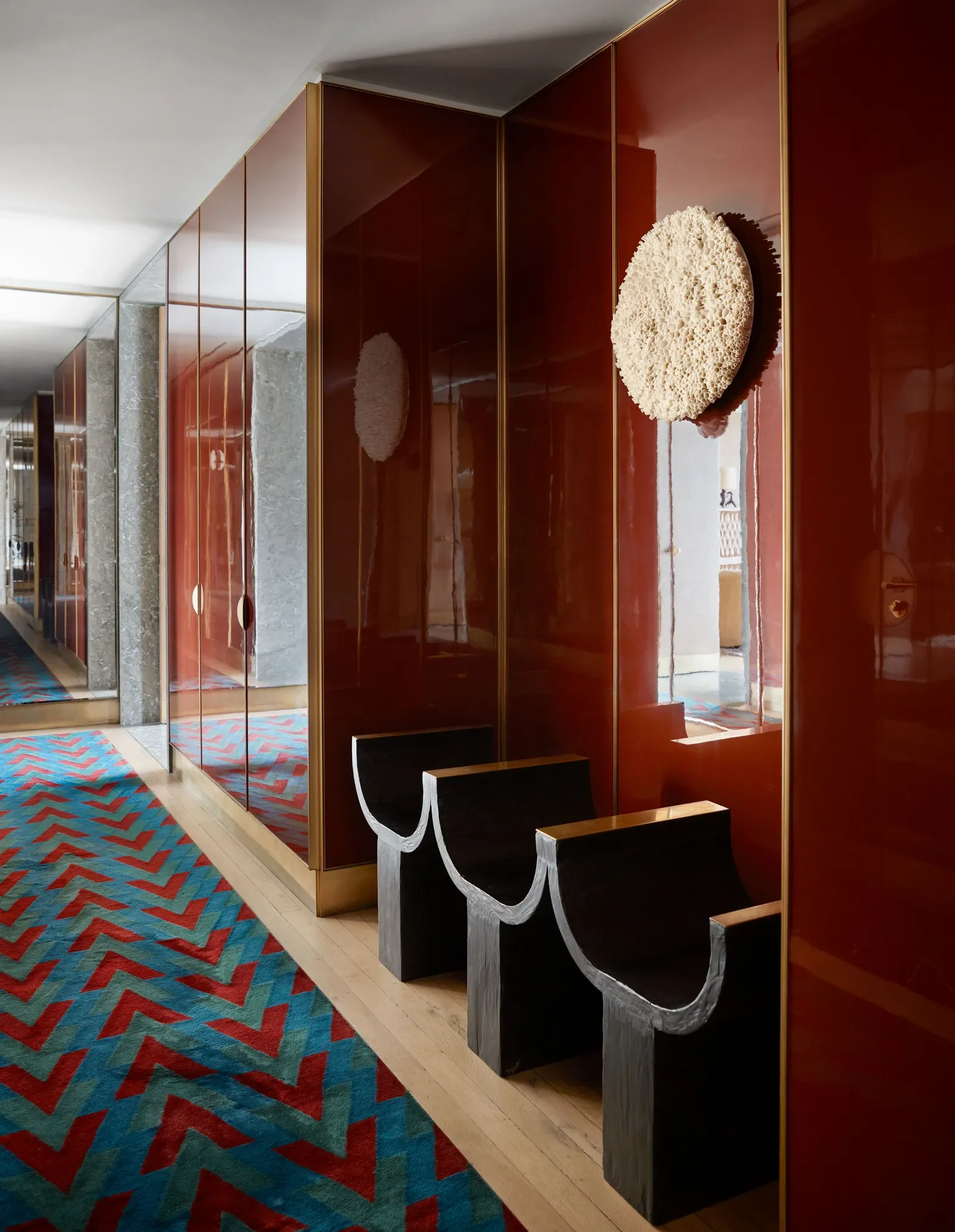 AD0525_STUDIO_KO_2 copy.webp