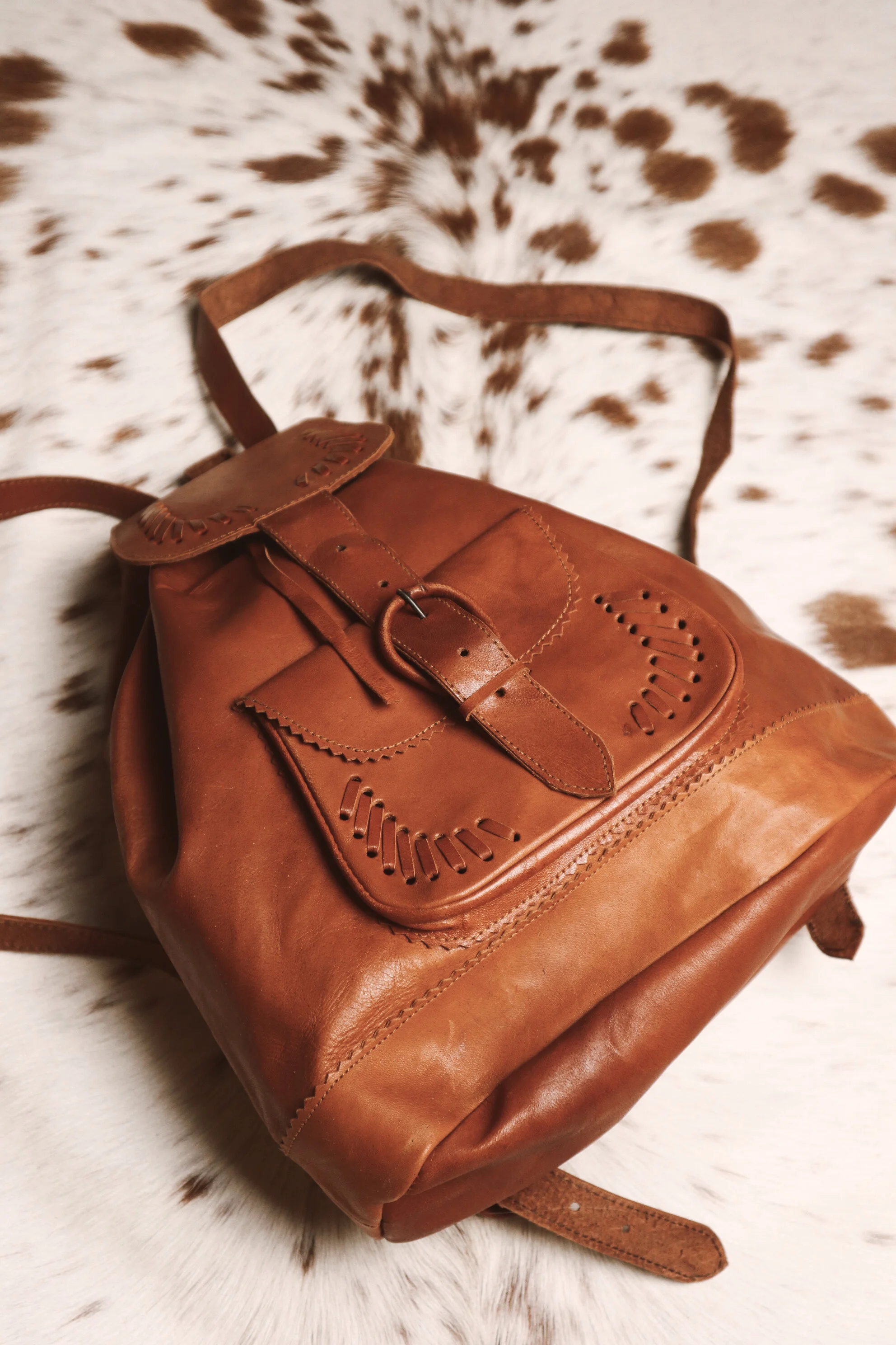 JESSIE : Vintage WHIP-STITCHED Tan Leather Backpack
