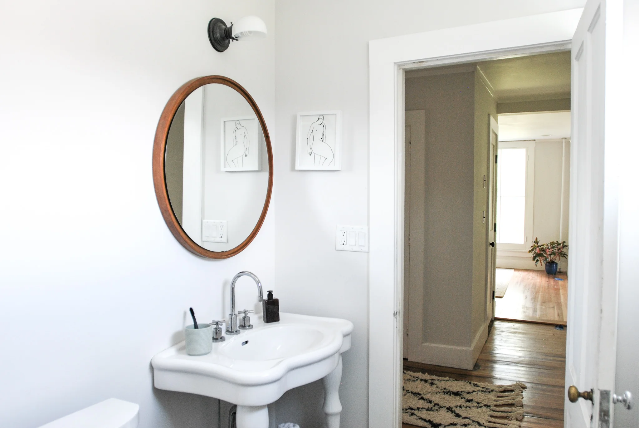 5-1-GuestBath-DSC_0345.jpg