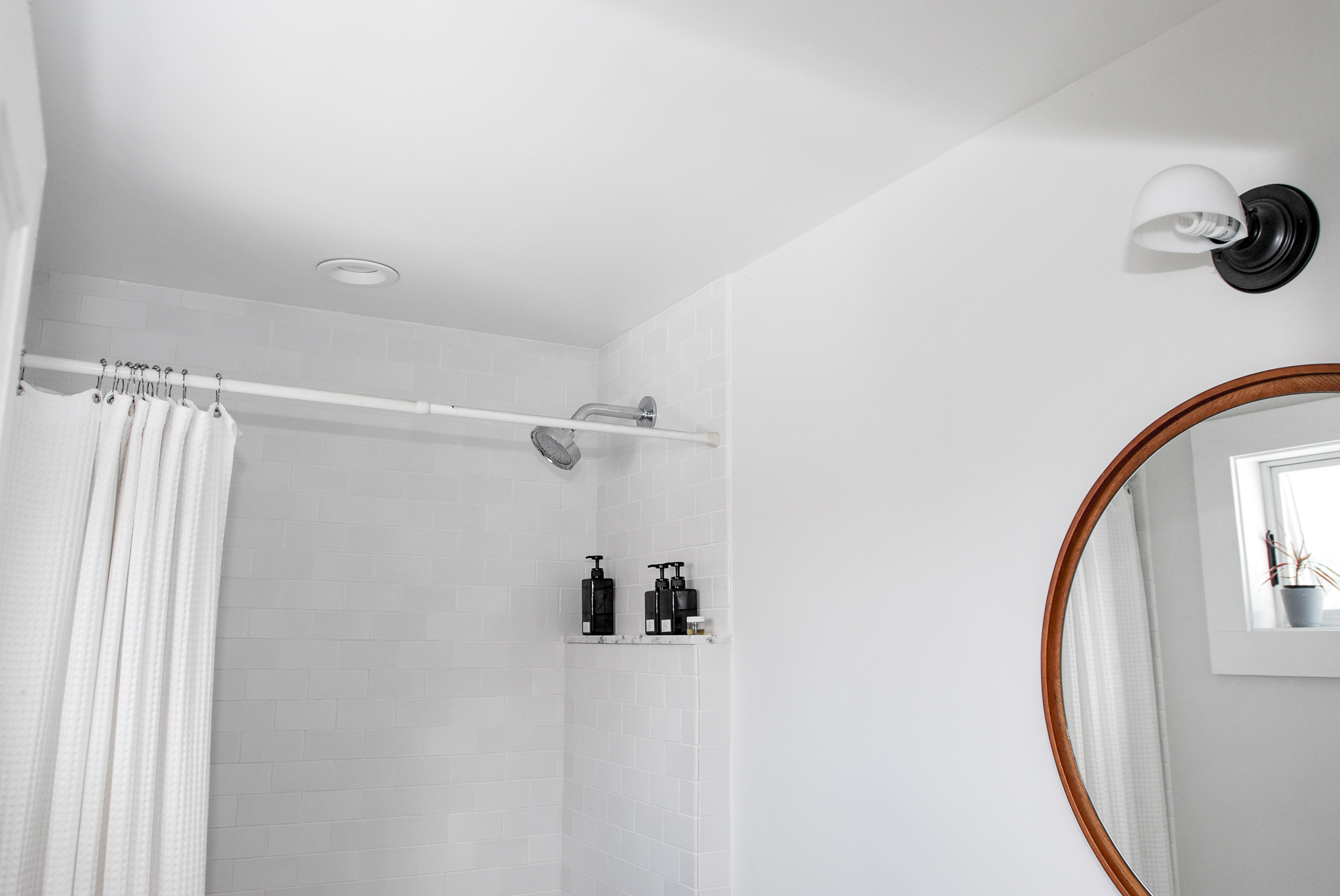 5-4-GuestBath-DSC_0226.jpg