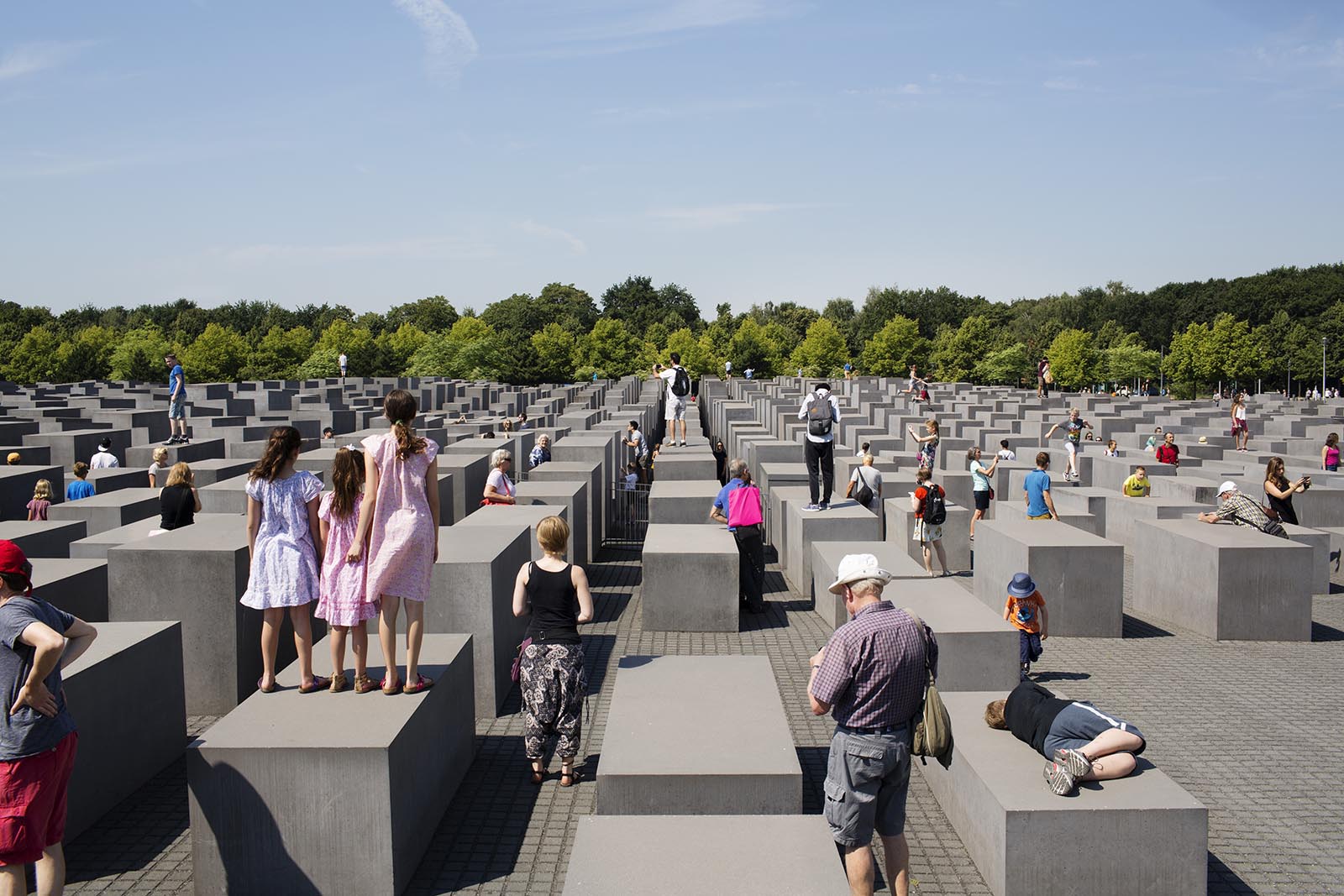 Memorial to the Murdered Jews of Europe_07.jpg
