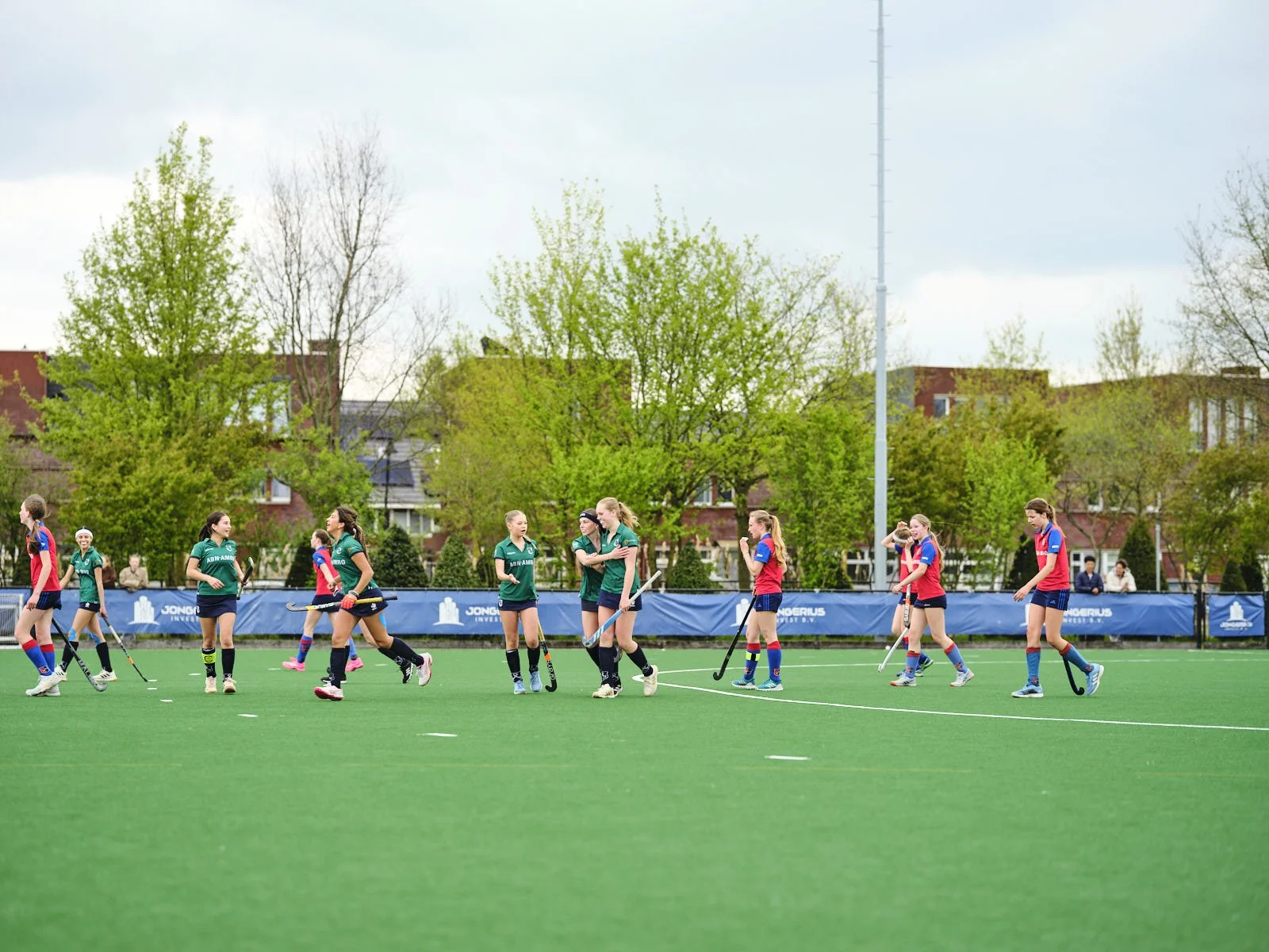MO16-2_ 702.jpg