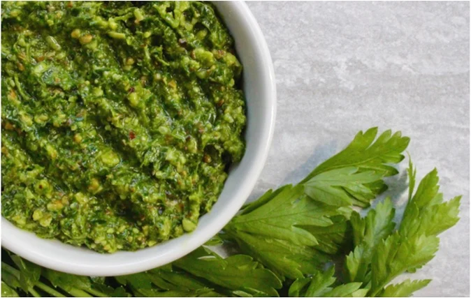 VibrantParsleyPesto.jpg
