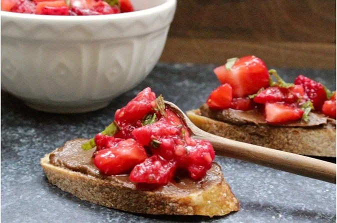 MixedBerryBreakfastCrostini.jpg