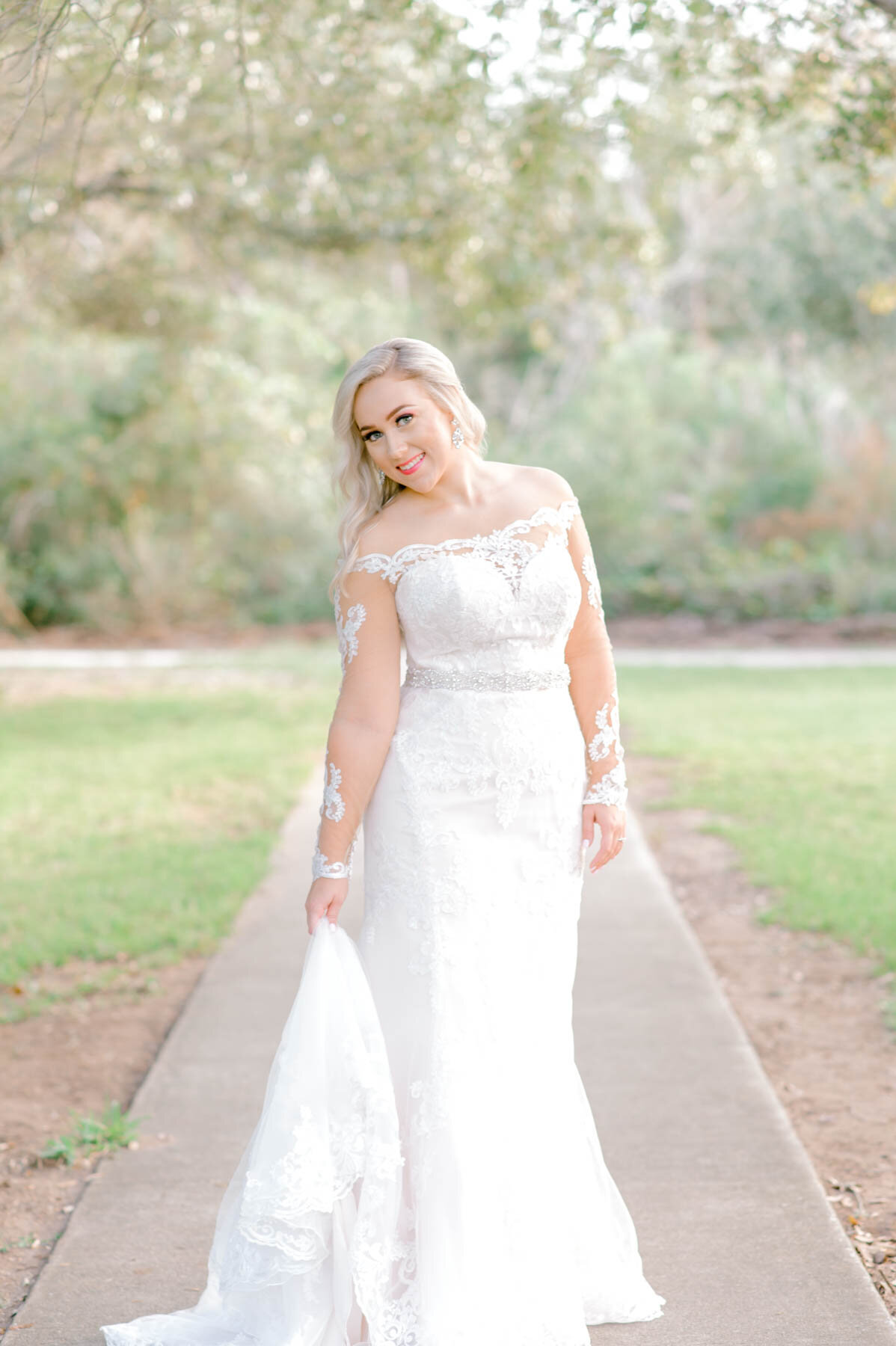 Amber Bridal Session | Hosanna Wilmot Photography -58.jpg