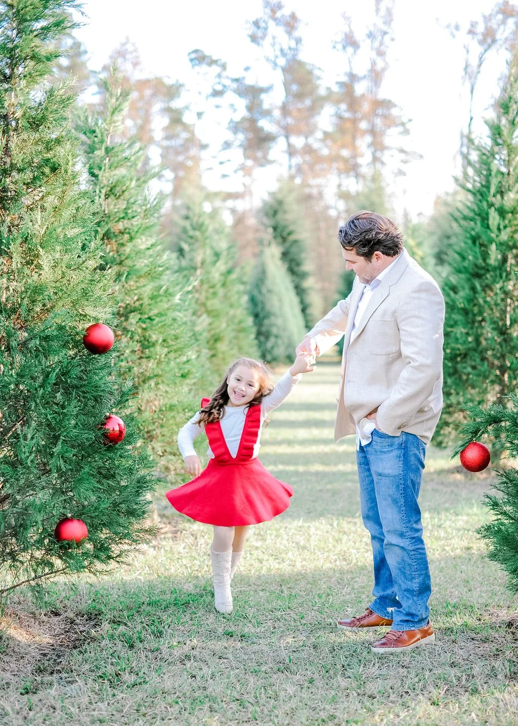 Mila&FamilyChristmasTreeFarm,SCLarge-10.jpg