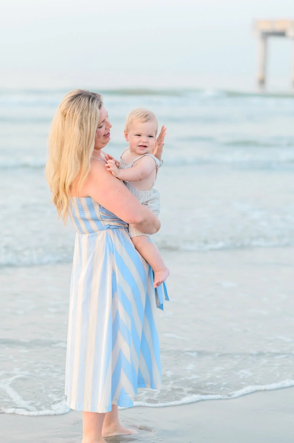 SurfsideBeach,SouthCarolinaPhotography-HosannaWilmotPhotography-47.jpg