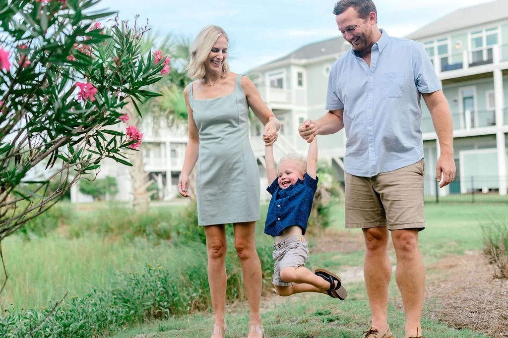 OceanIsleFamilySessionbyHosannaWilmotPhotography-20.jpg