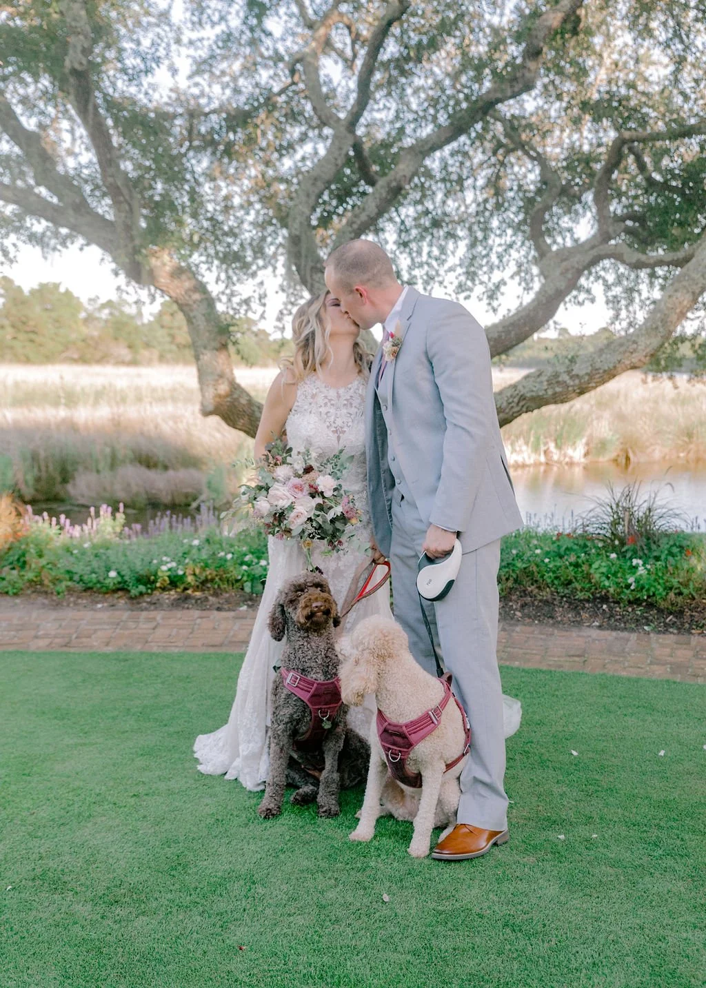 Savannah&MatthewWedding-HosannaWilmotPhotography-690.jpg