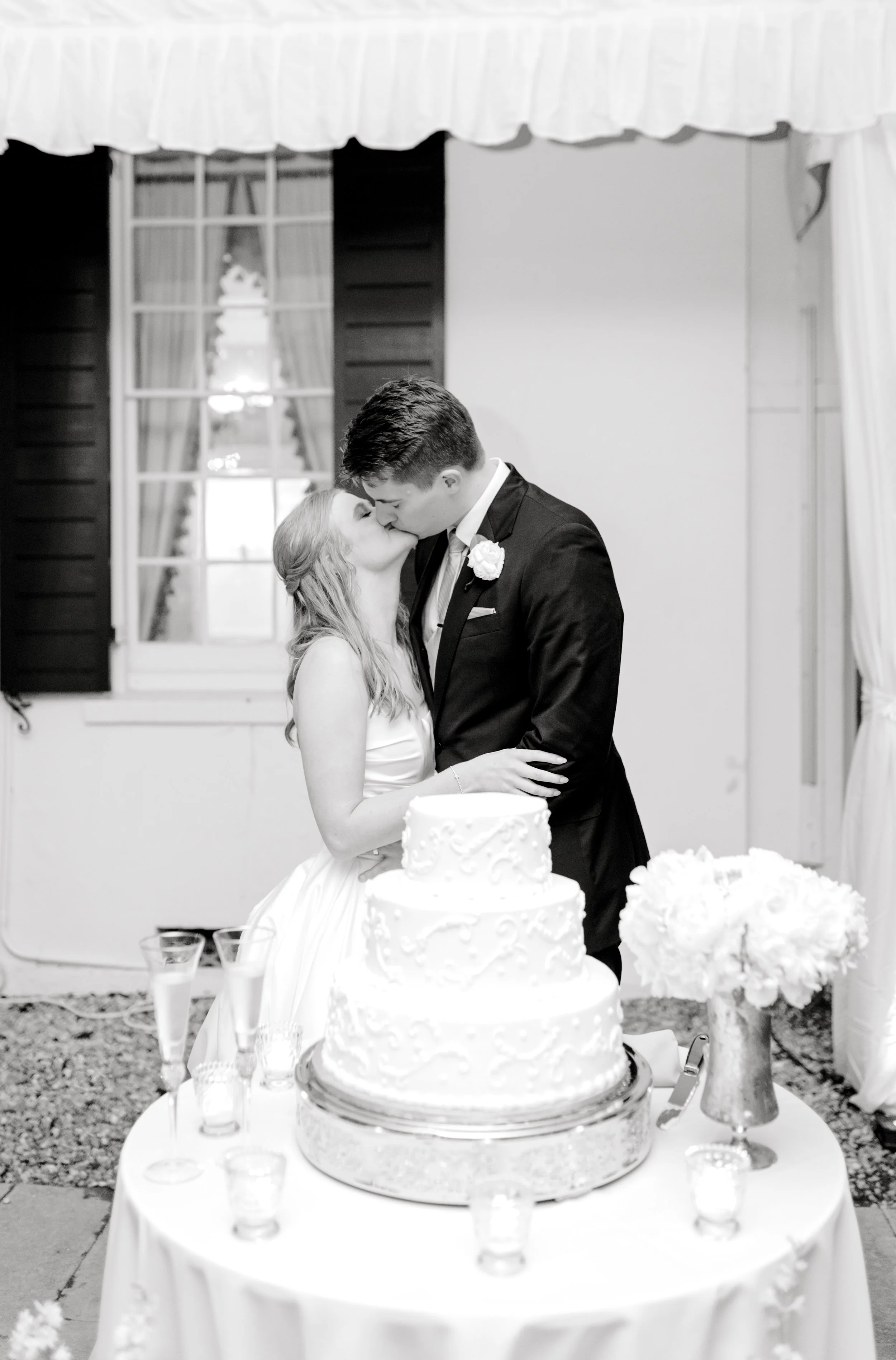 LowndesGroveWeddingCharlestonSC-byHosannaWilmotPhotography-70.JPG