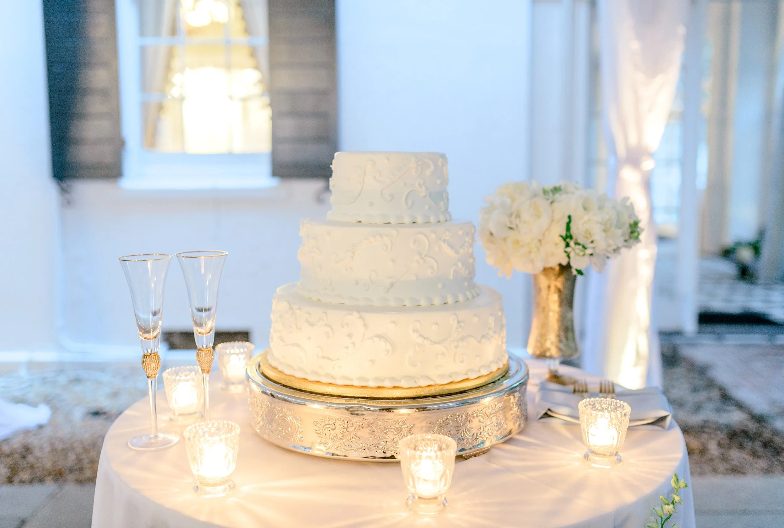 LowndesGroveWeddingCharlestonSC-byHosannaWilmotPhotography-69.JPG