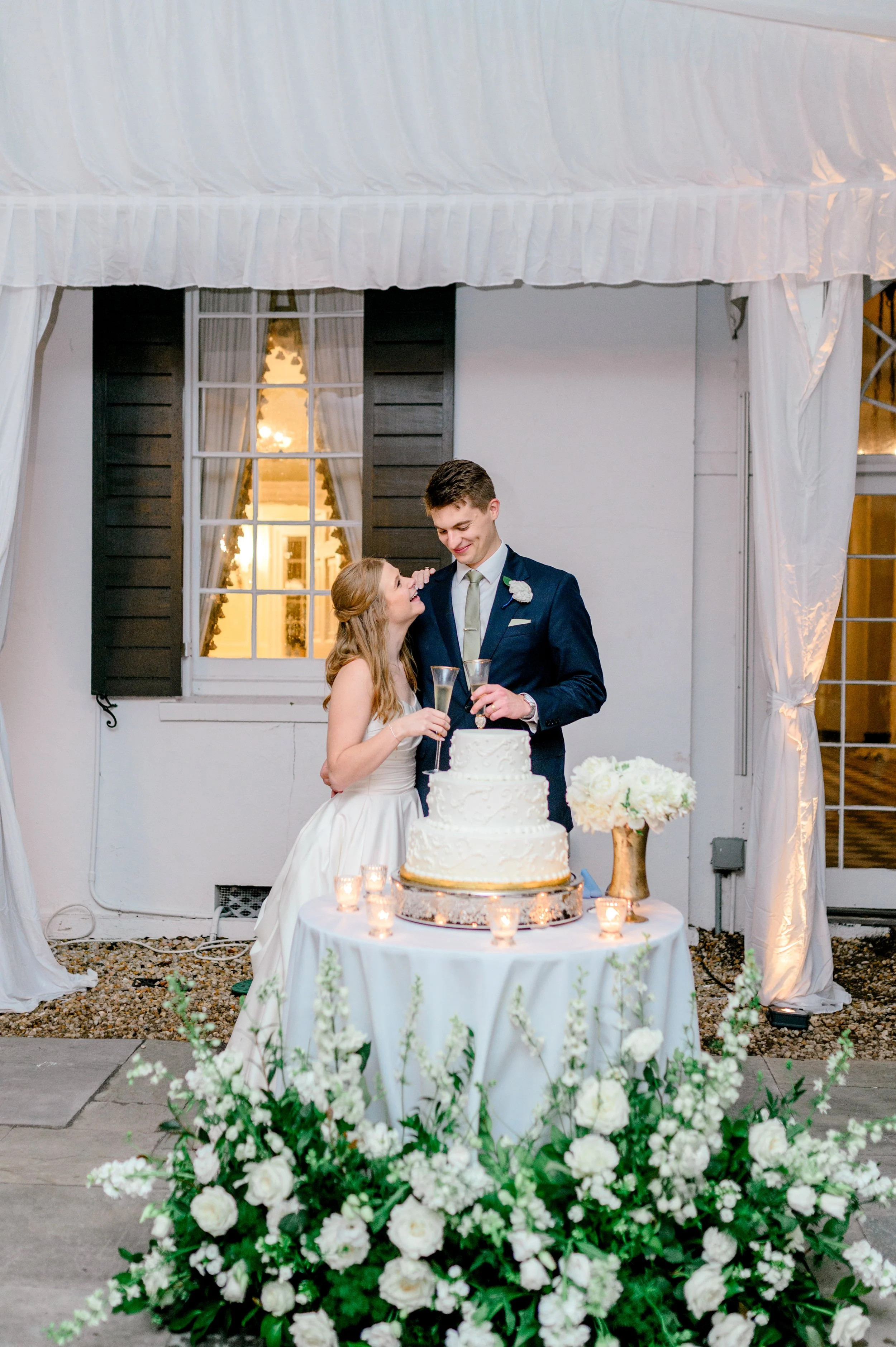LowndesGroveWeddingCharlestonSC-byHosannaWilmotPhotography-71.JPG