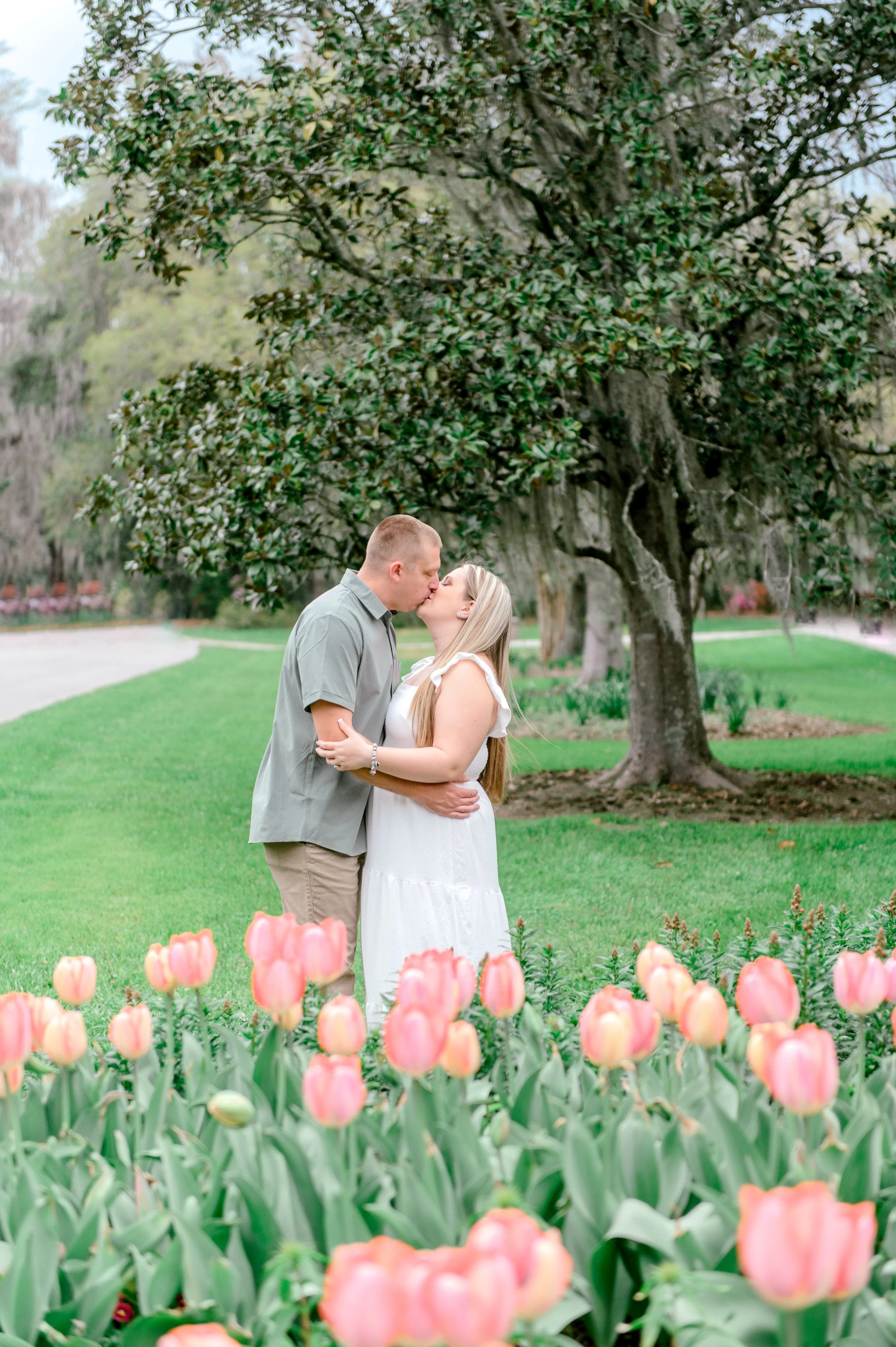 MagnoliaGardensEngagementSessionbyHosannaWilmotPhotography-20.JPG